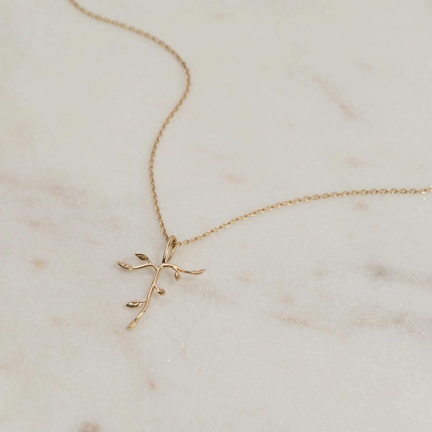 Sisi Copenhagen Eden Cross vedhæng 9 kt guld 24 mm