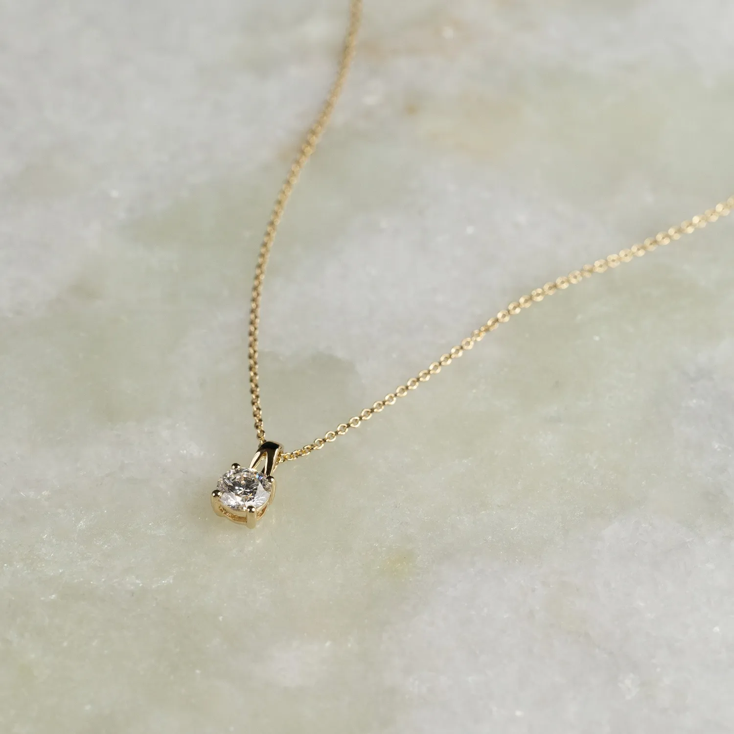 Sisi Copenhagen Prong Solitaire vedhæng guld 0,5 ct lab
