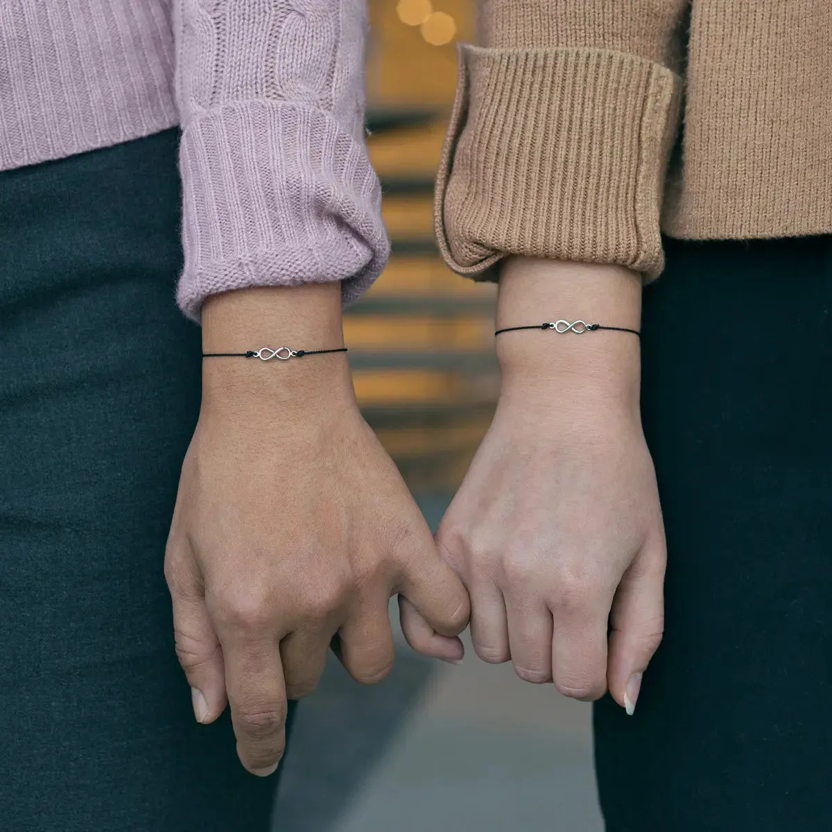 TIMI OF SWEDEN Infinity BFF armbånd sølv sort 2-pak