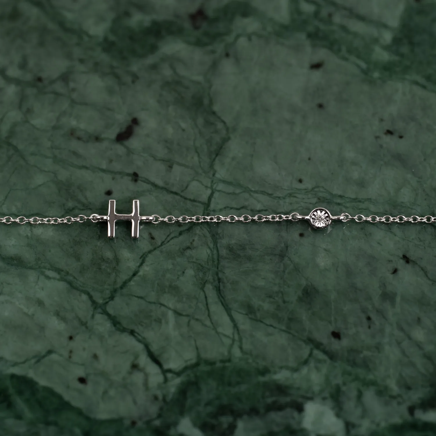 Sisi Copenhagen Letter lab-diamant armbånd hvidguld bogstav