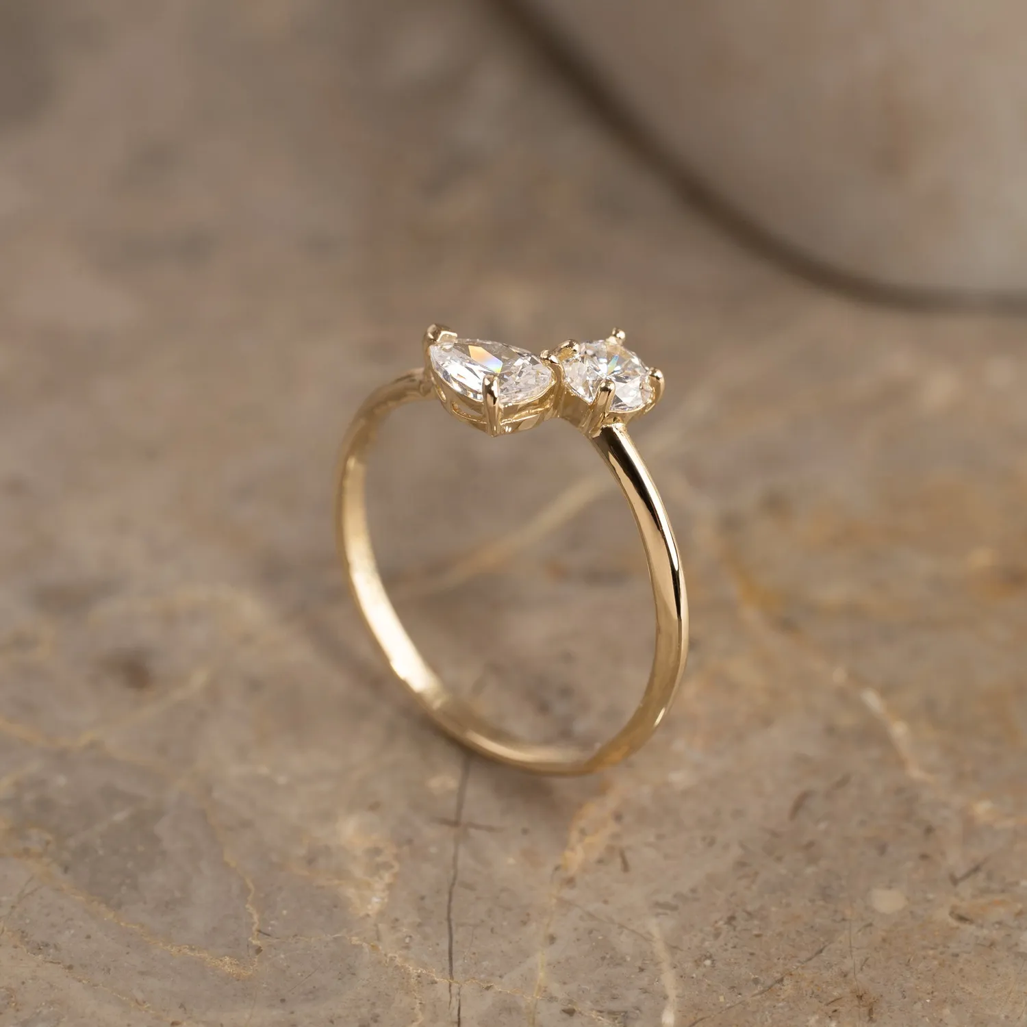 Sisi Copenhagen Holly Crystal guldring 9 karat zirkonia