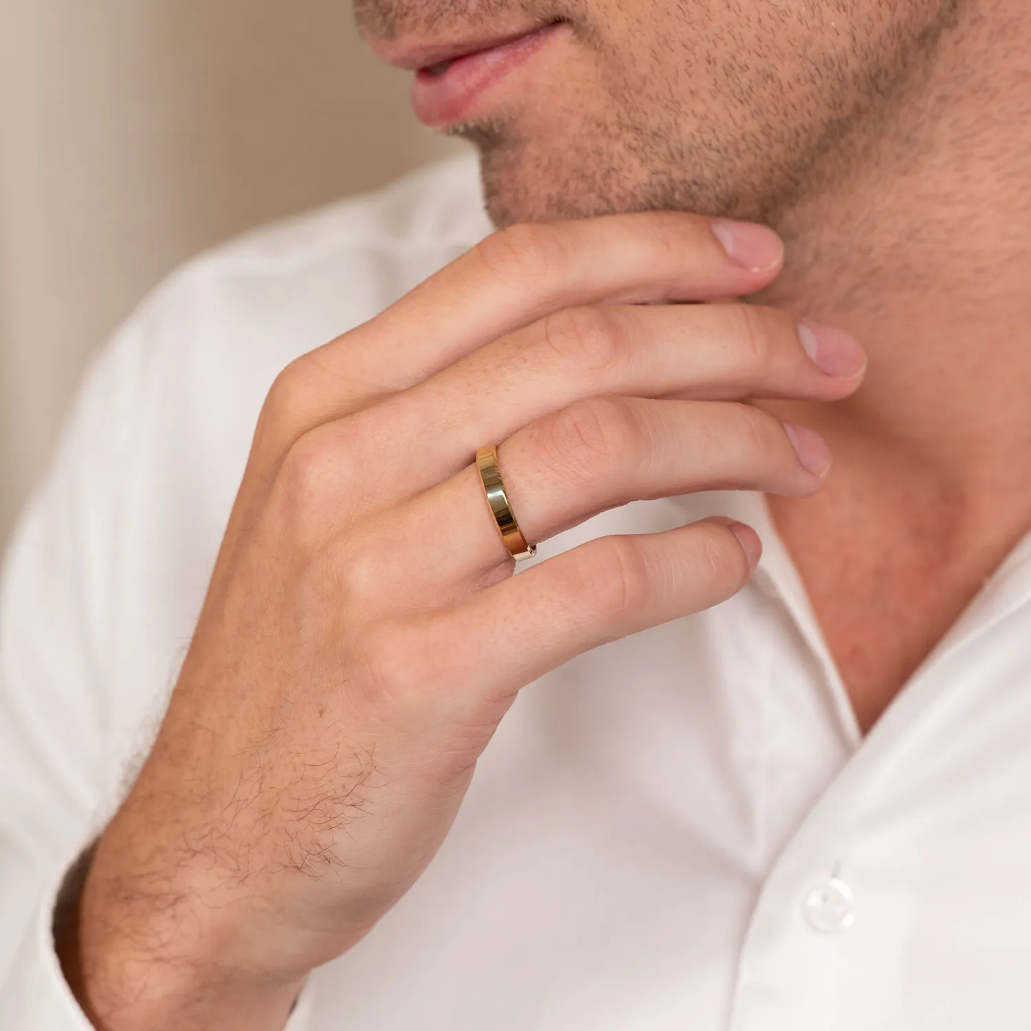 Sisi Copenhagen Beveled Flat vielsesring guld 4 mm