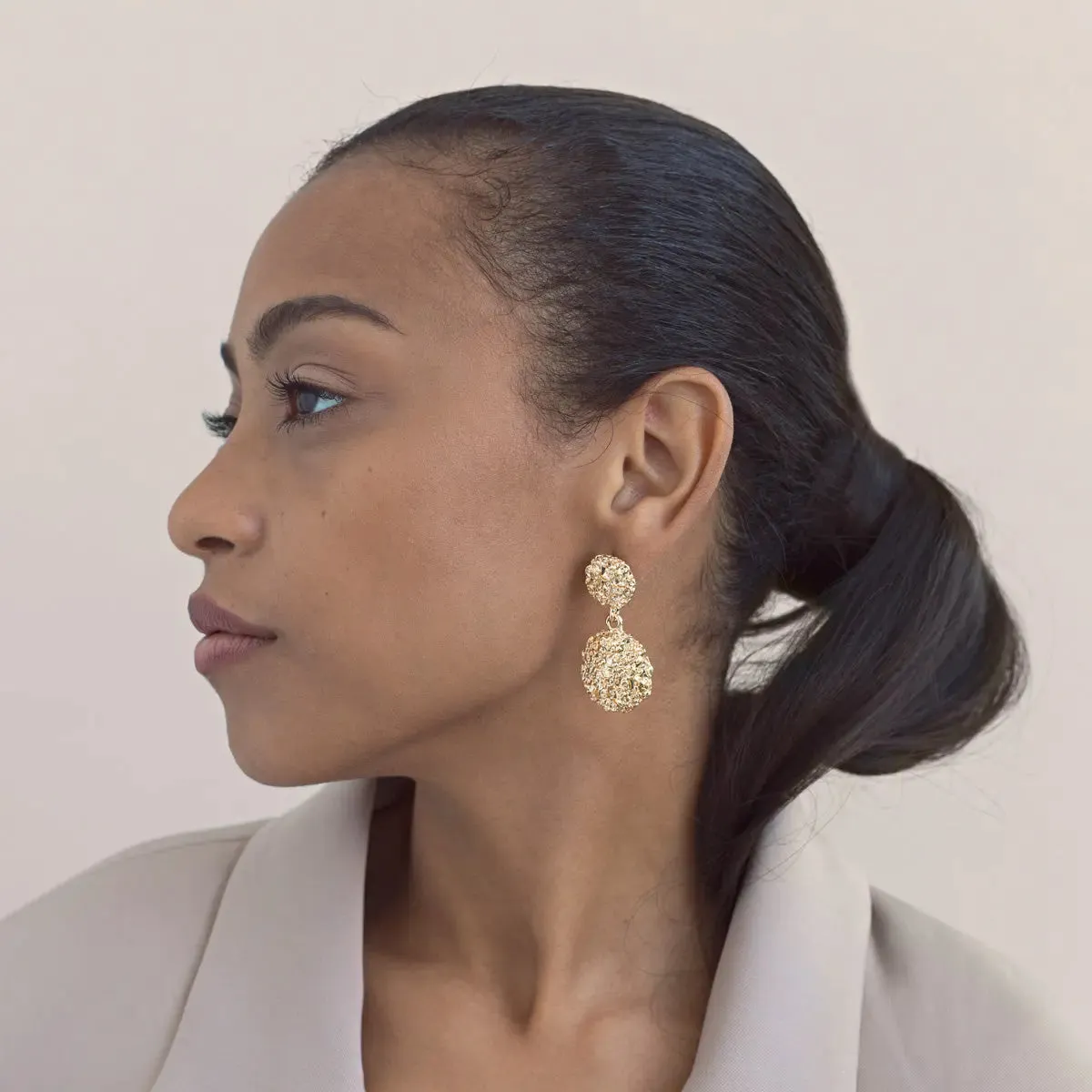 TIMI OF SWEDEN Vintage Statement øreringe guld messing