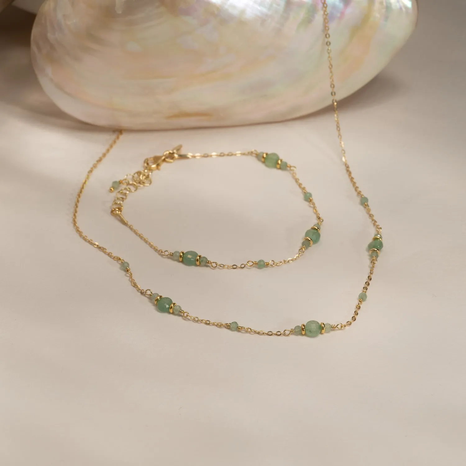 Sisi Copenhagen Cordelia Green Aventurine armbånd forgyldt