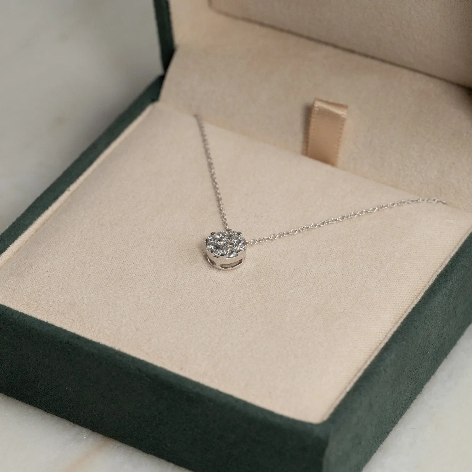 Sisi Copenhagen Round Pave lab-vedhæng hvidguld 0,45 ct