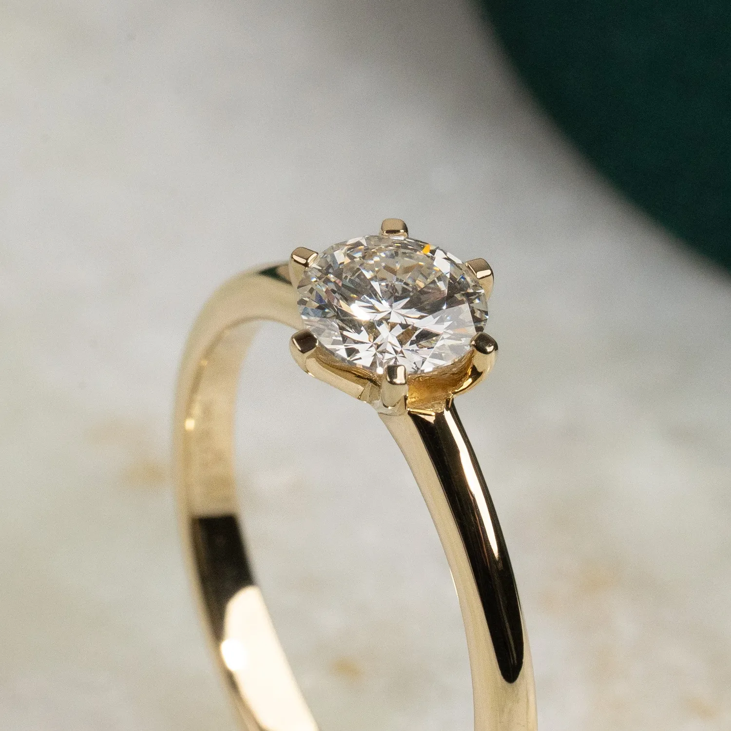 Sisi Copenhagen Classic Solitaire ring 0,75 ct 14 kt guld