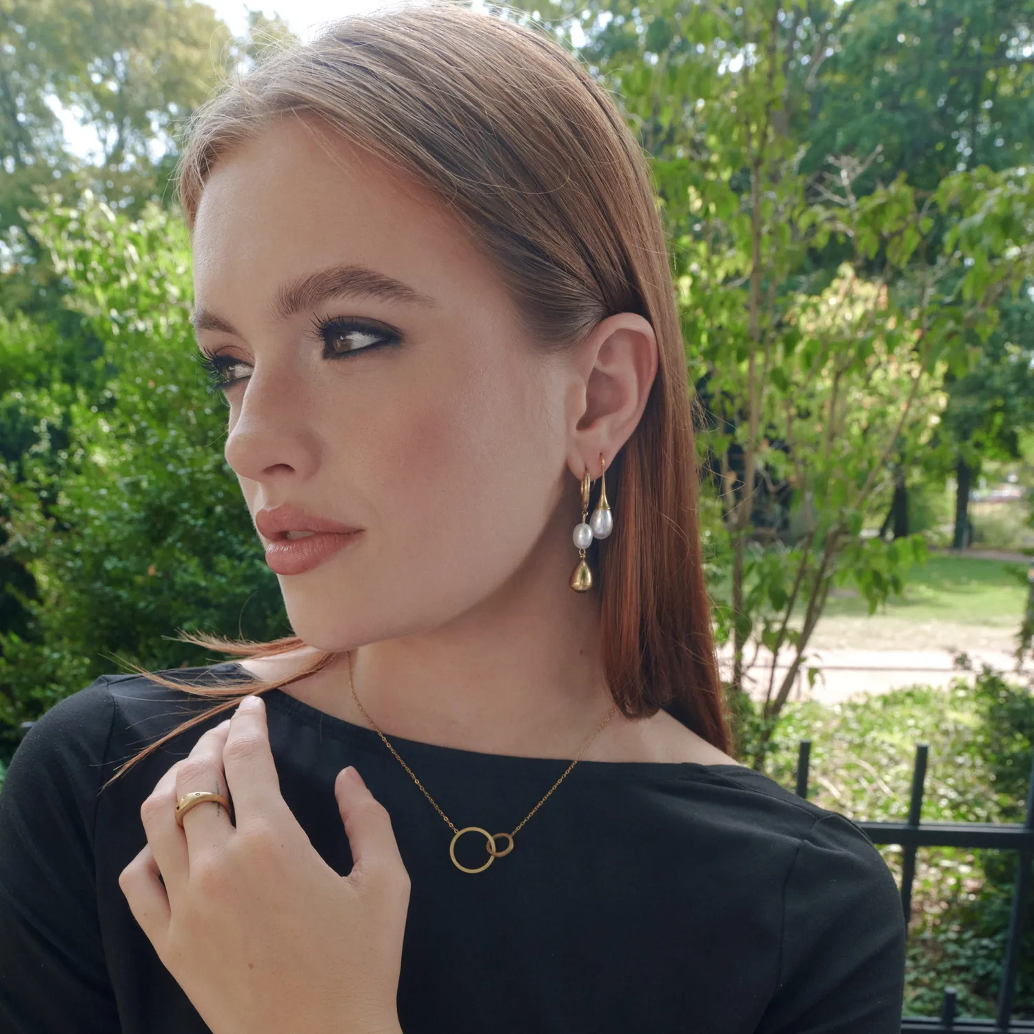 TIMI OF SWEDEN Laura perleøreringe hoops forgyldt 16,7 mm
