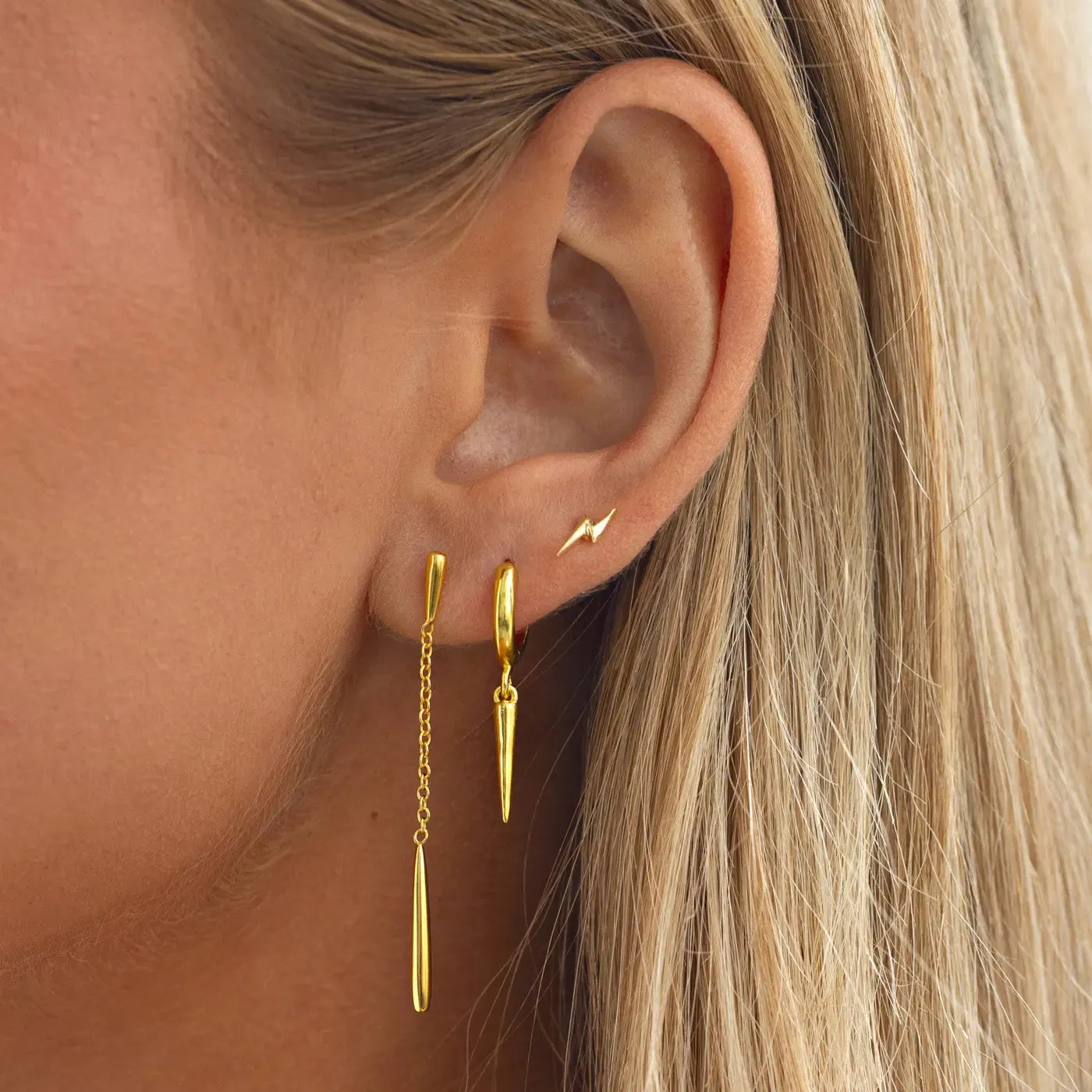TIMI OF SWEDEN Nyah spike hoop øreringe guld 12 mm
