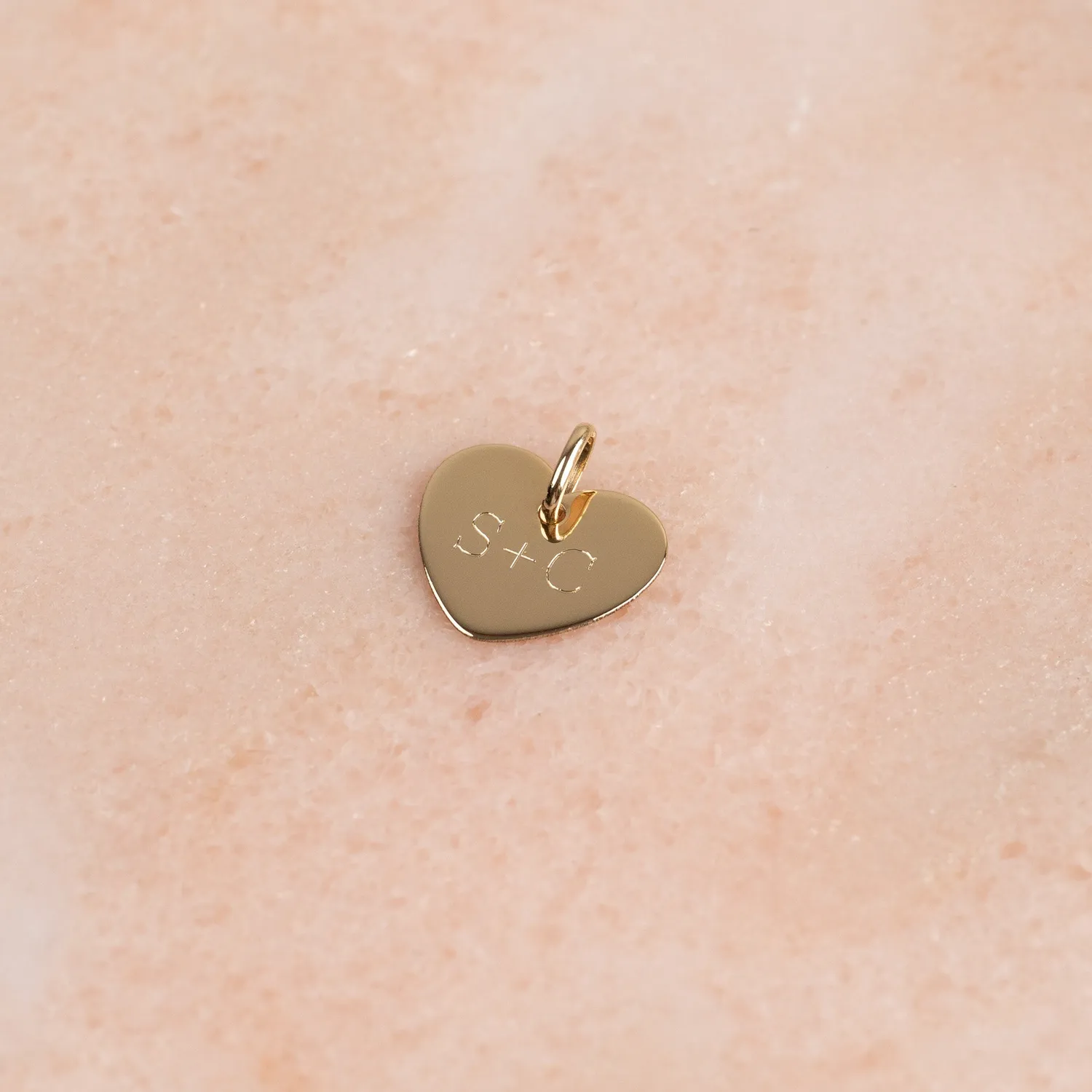 Sisi Copenhagen Engravable Heart vedhæng 12mm massivt guld