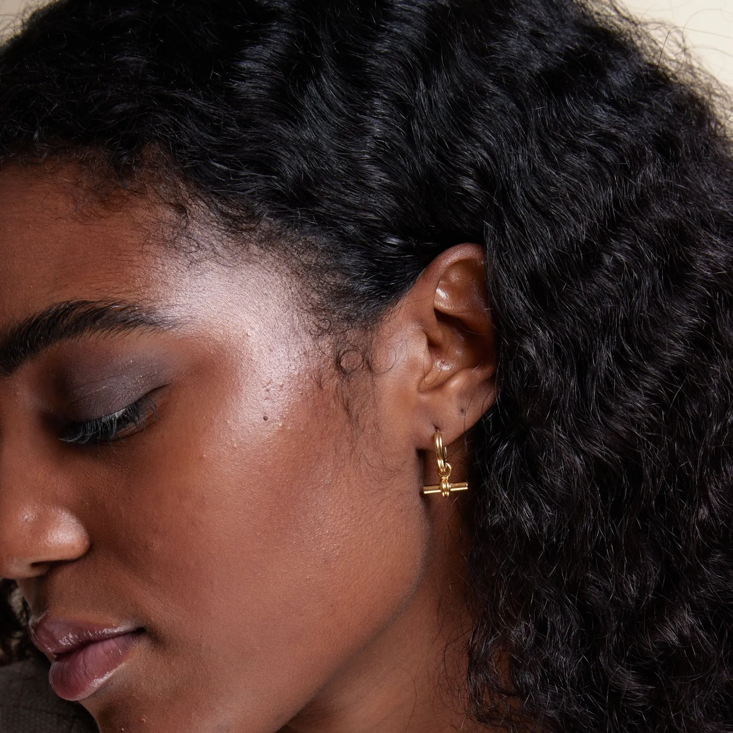 Orelia LUXE Linear T-Bar hoops øreringe guld