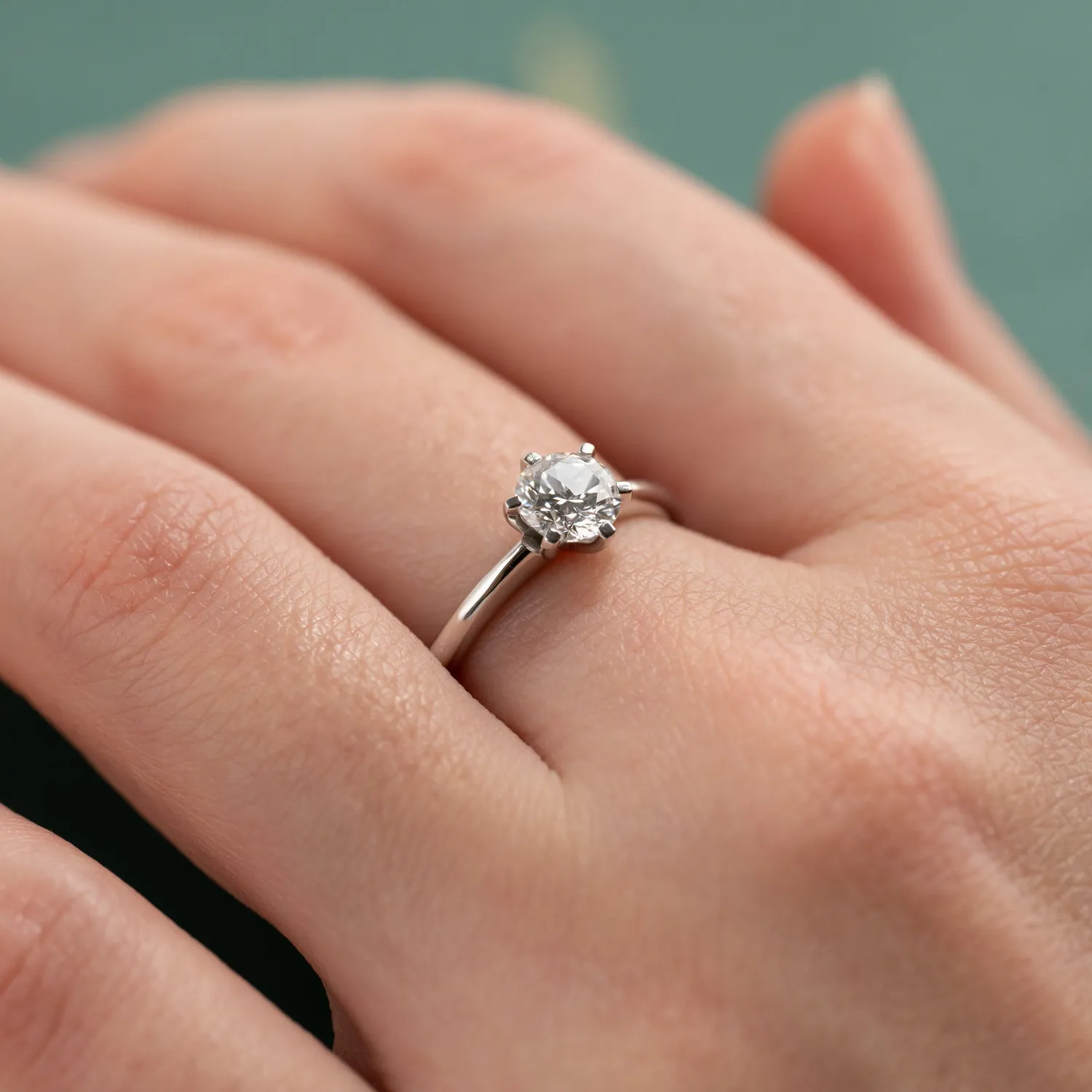 Sisi Copenhagen Classic Solitaire diamantring 0,75 ct hvidguld