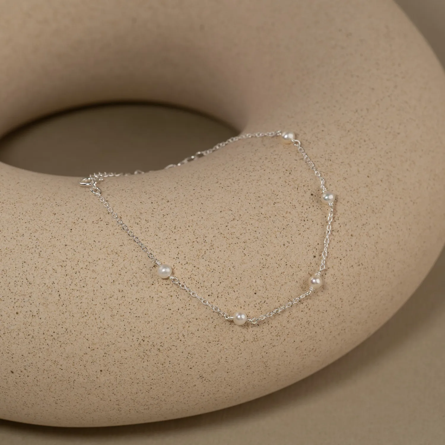 Sisi Copenhagen Erica Pearl sølv armbånd ferskvandsperler 16+4 cm
