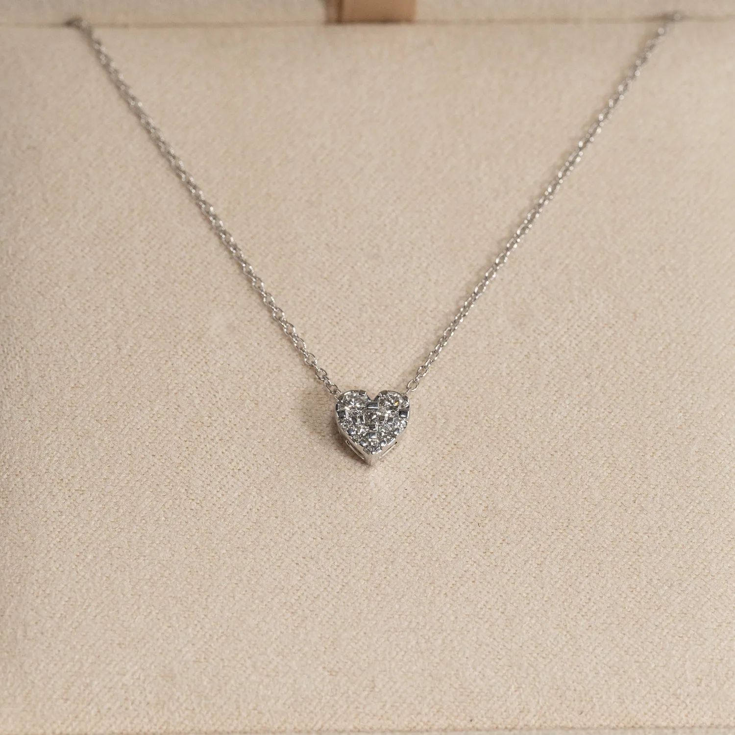 Sisi Copenhagen Heart Pave vedhæng 0,17 ct hvidguld