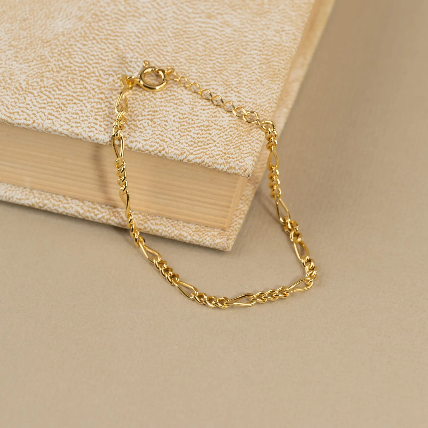 Sisi Copenhagen Uma armbånd medium figaro guld