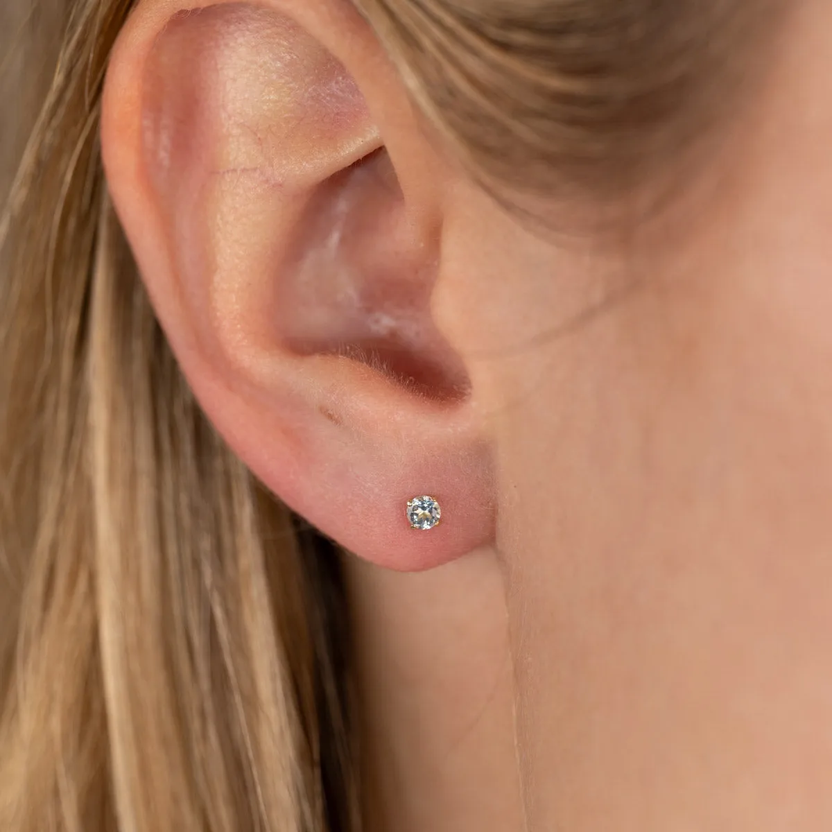 Sisi Copenhagen Soley Blue Topaz ørestikker massivt guld
