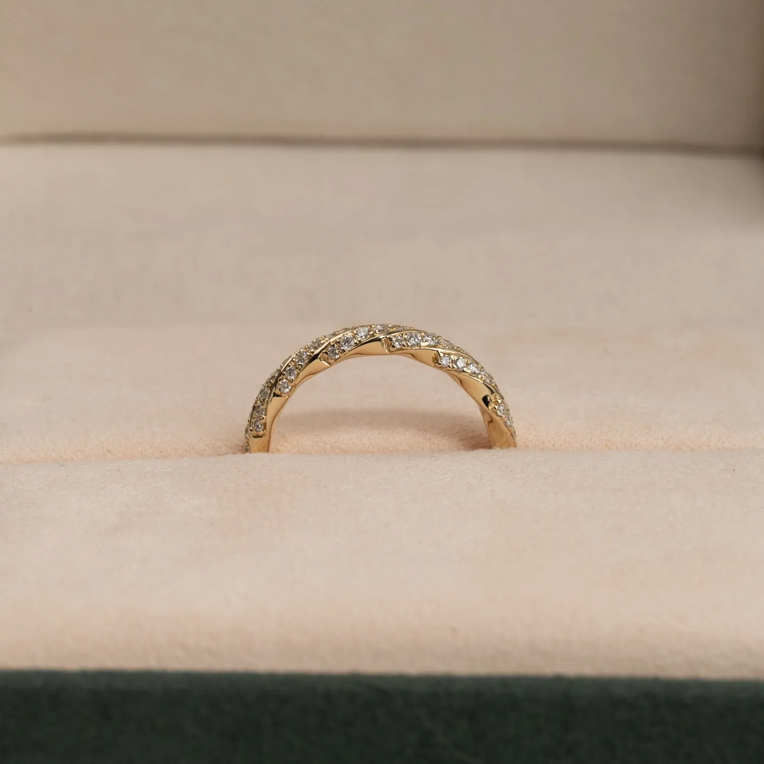 Sisi Copenhagen Twisted Alliance 0,4 ct ring guld 14 kt