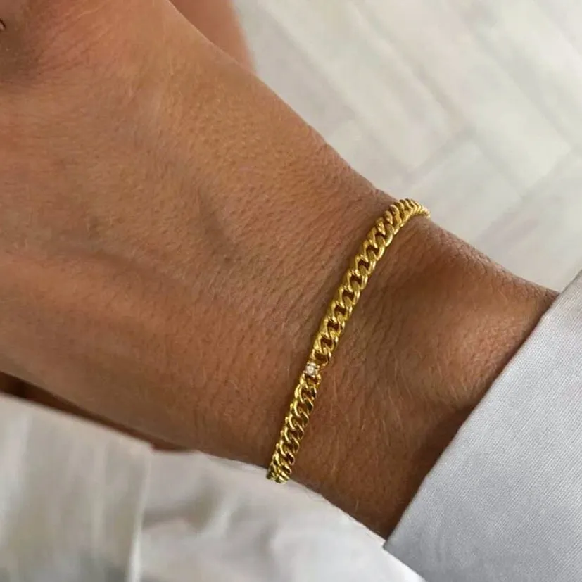 Bykjaergaard Infinity armbånd forgyldt diamant 0,04 ct