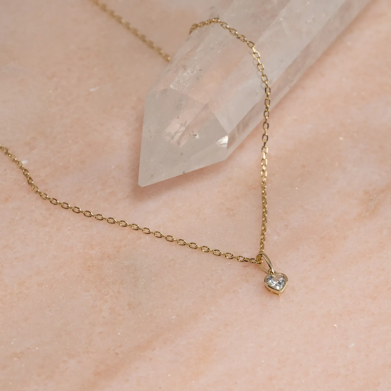 Sisi Copenhagen Crystal Heart vedhæng massivt 9 kt guld