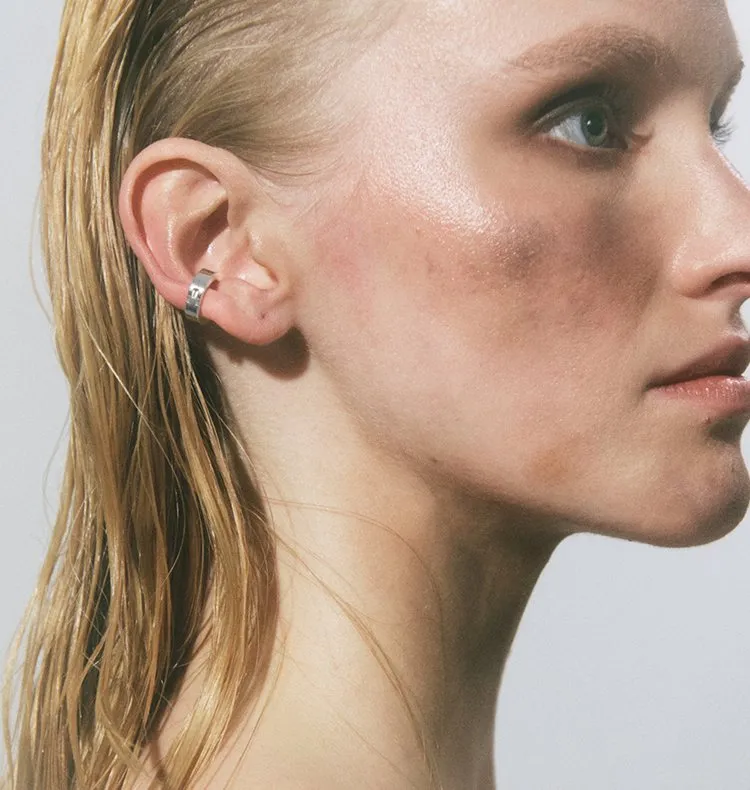 Wos Up Molly earcuff sølvbelagt 1,3 cm