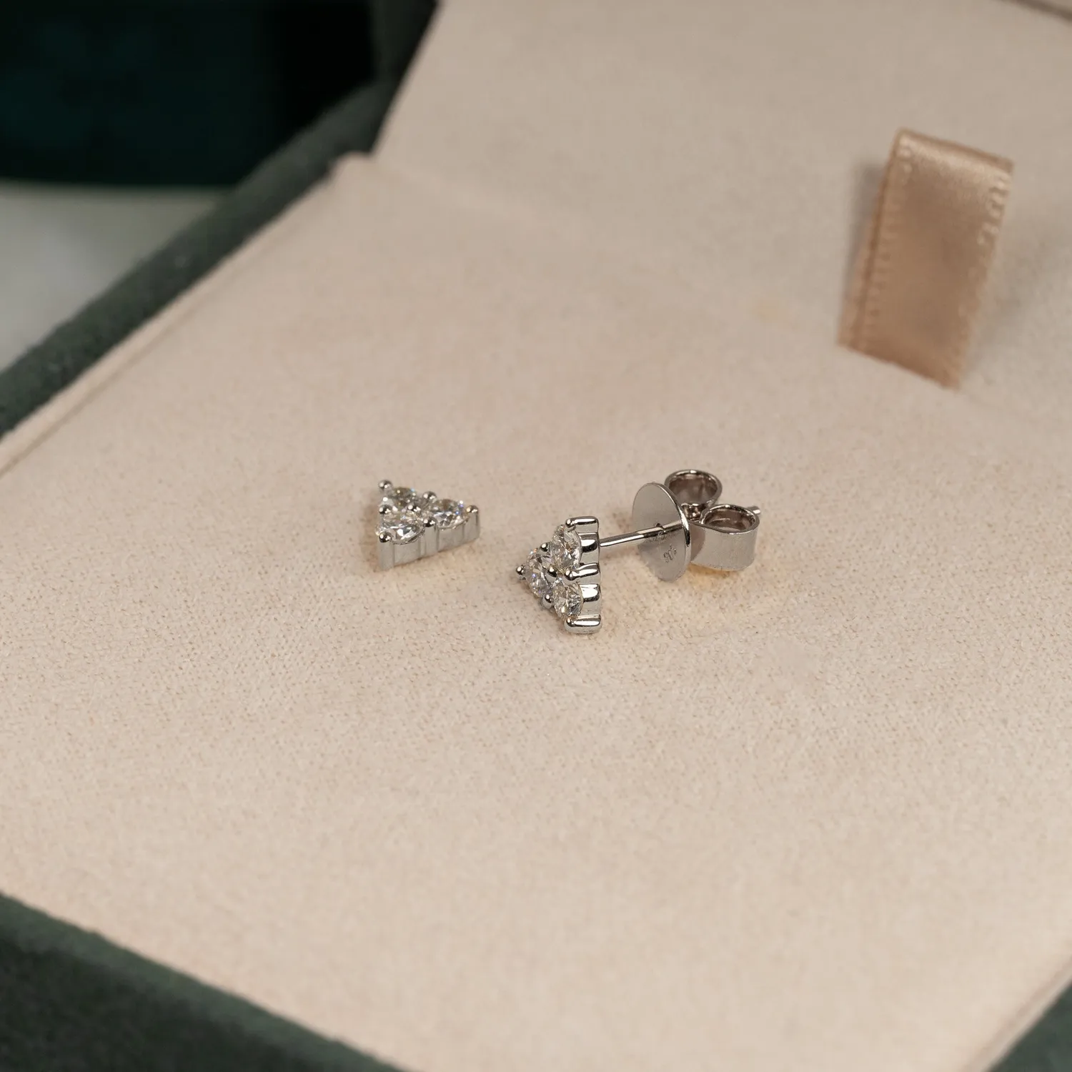 Sisi Copenhagen Trio ørestikker 0,43 ct hvidguld lab-diamant