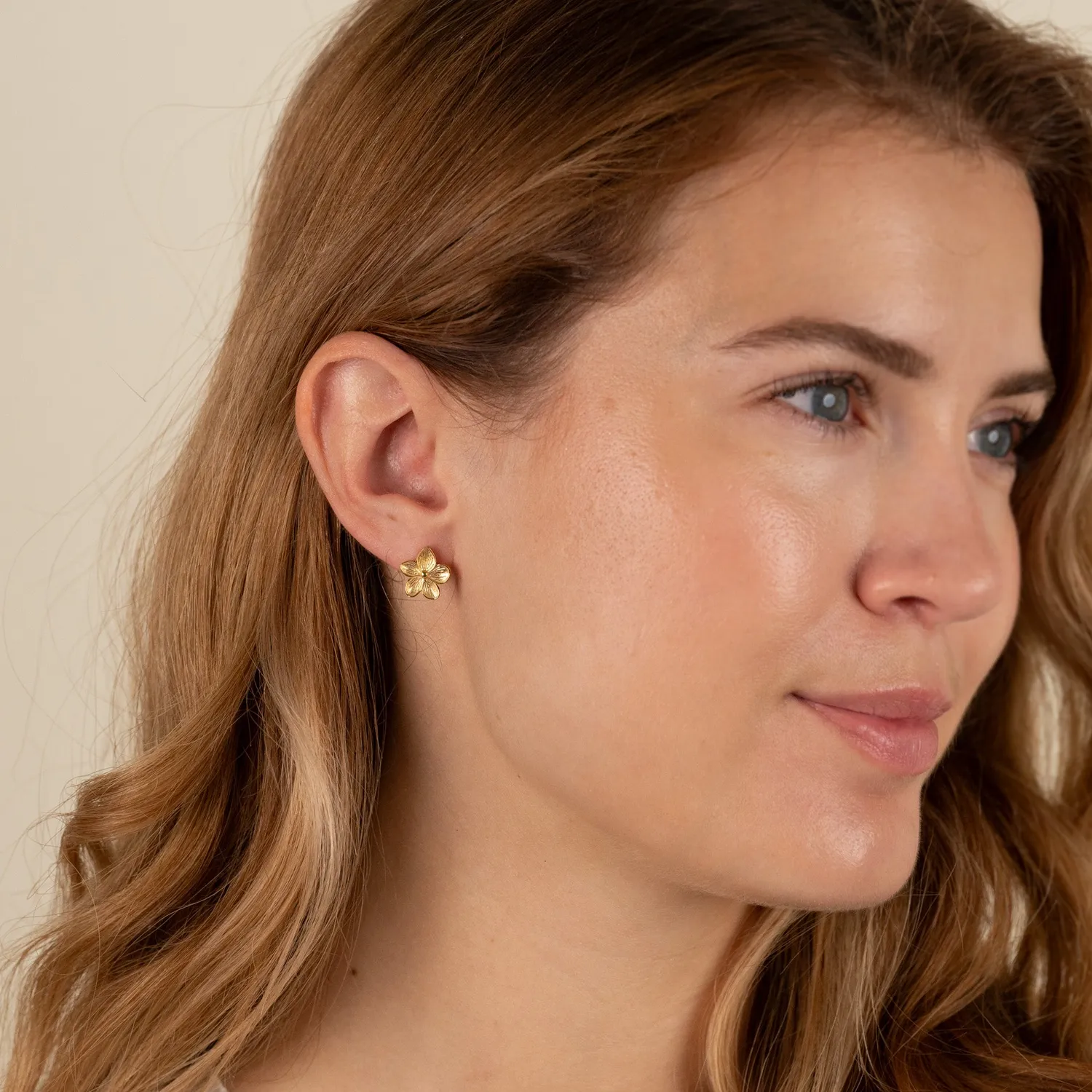 Sisi Copenhagen Ane Golden Stud ørestikker 12 mm forgyldt