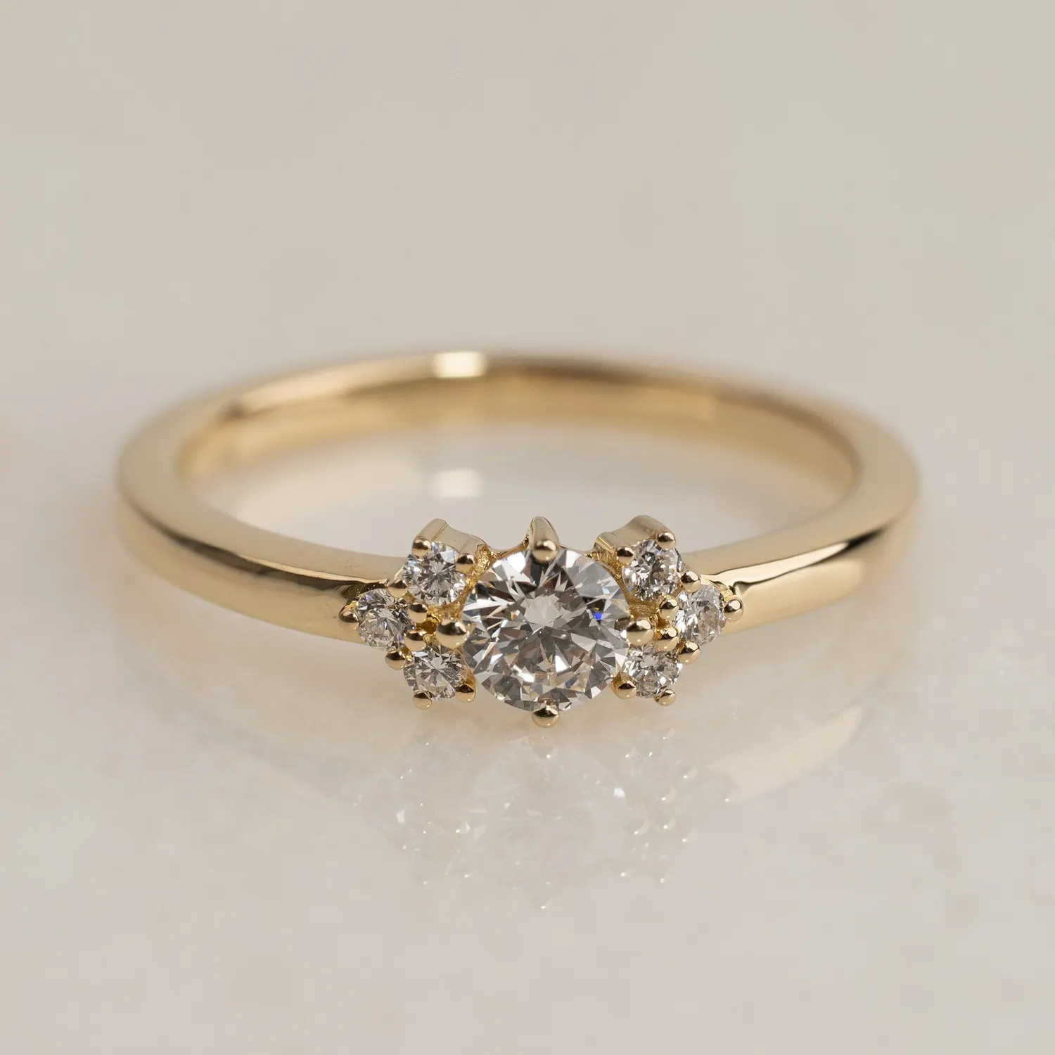 Sisi Copenhagen Delicate Cluster diamantring 0,40 ct guld