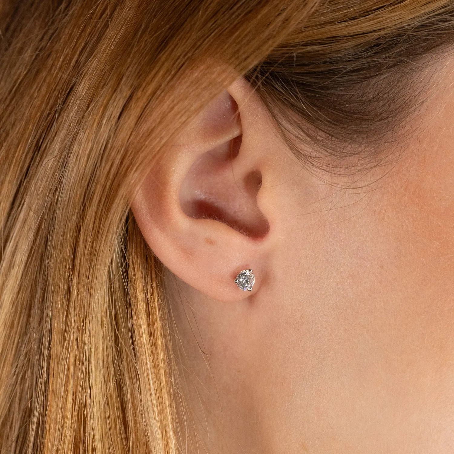 Sisi Copenhagen Simple ørestikker 0,75 ct hvidguld lab-diamant