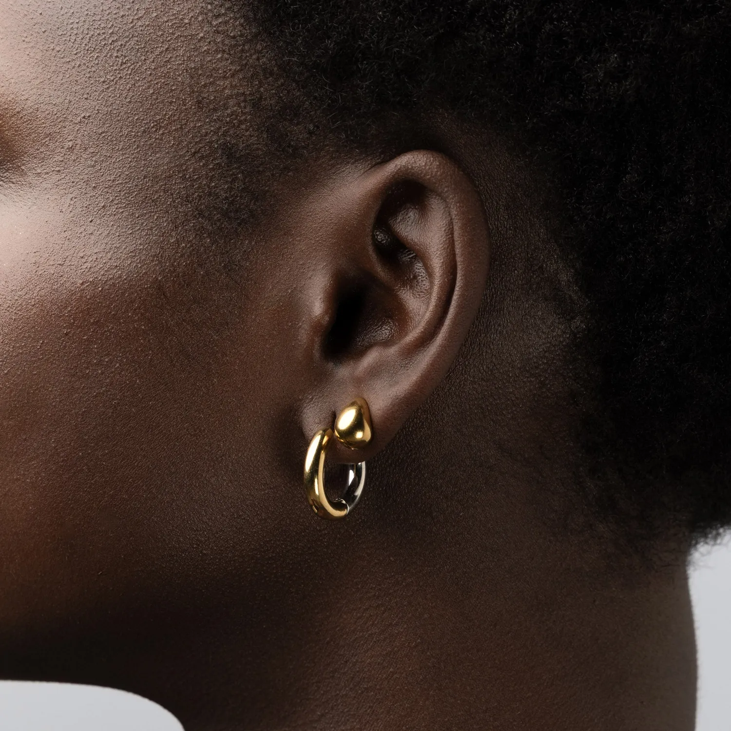 TIMI OF SWEDEN Lyn duo øreringe guld sølv 12mm