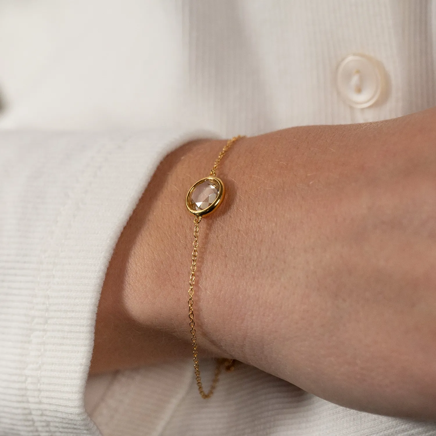 Sisi Copenhagen Ava White Topaz armbånd forgyldt hvid topas