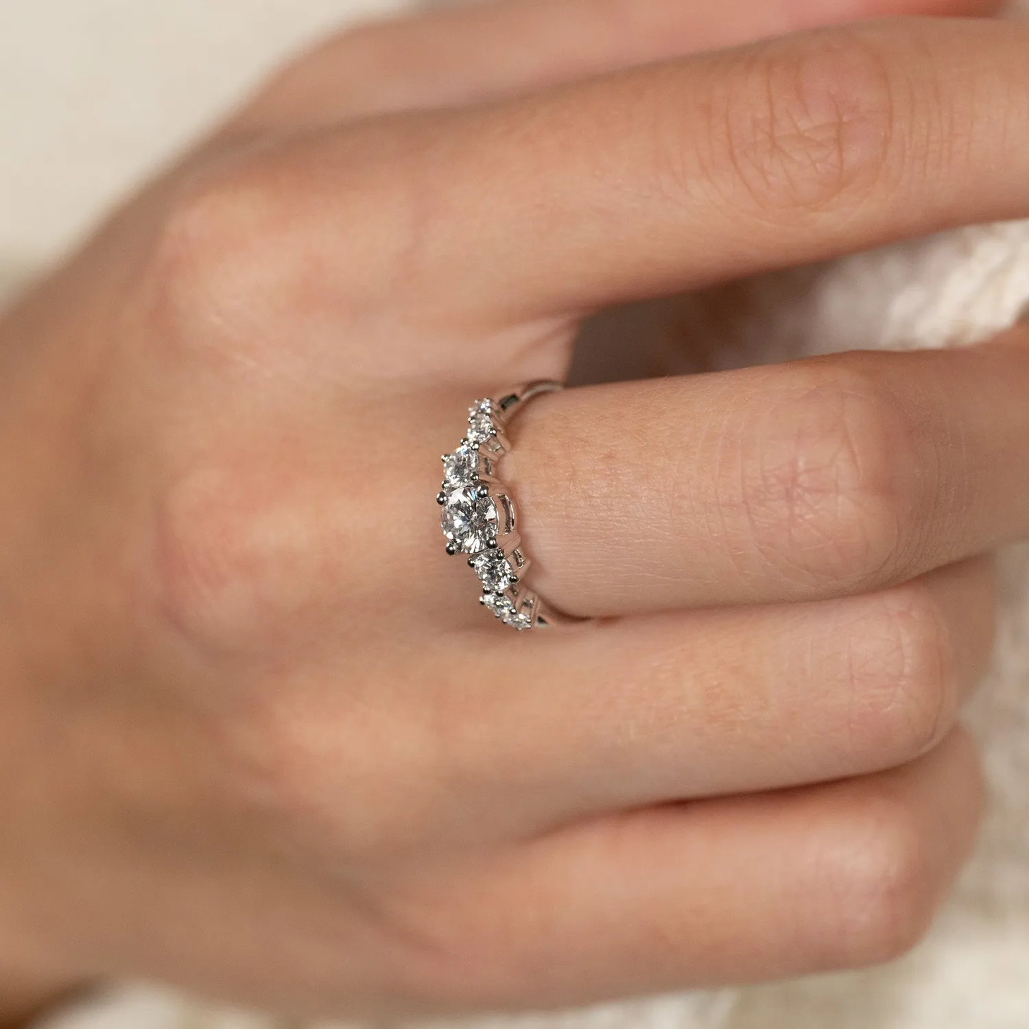 Sisi Copenhagen Organic Cluster ring hvidguld 0,9 ct