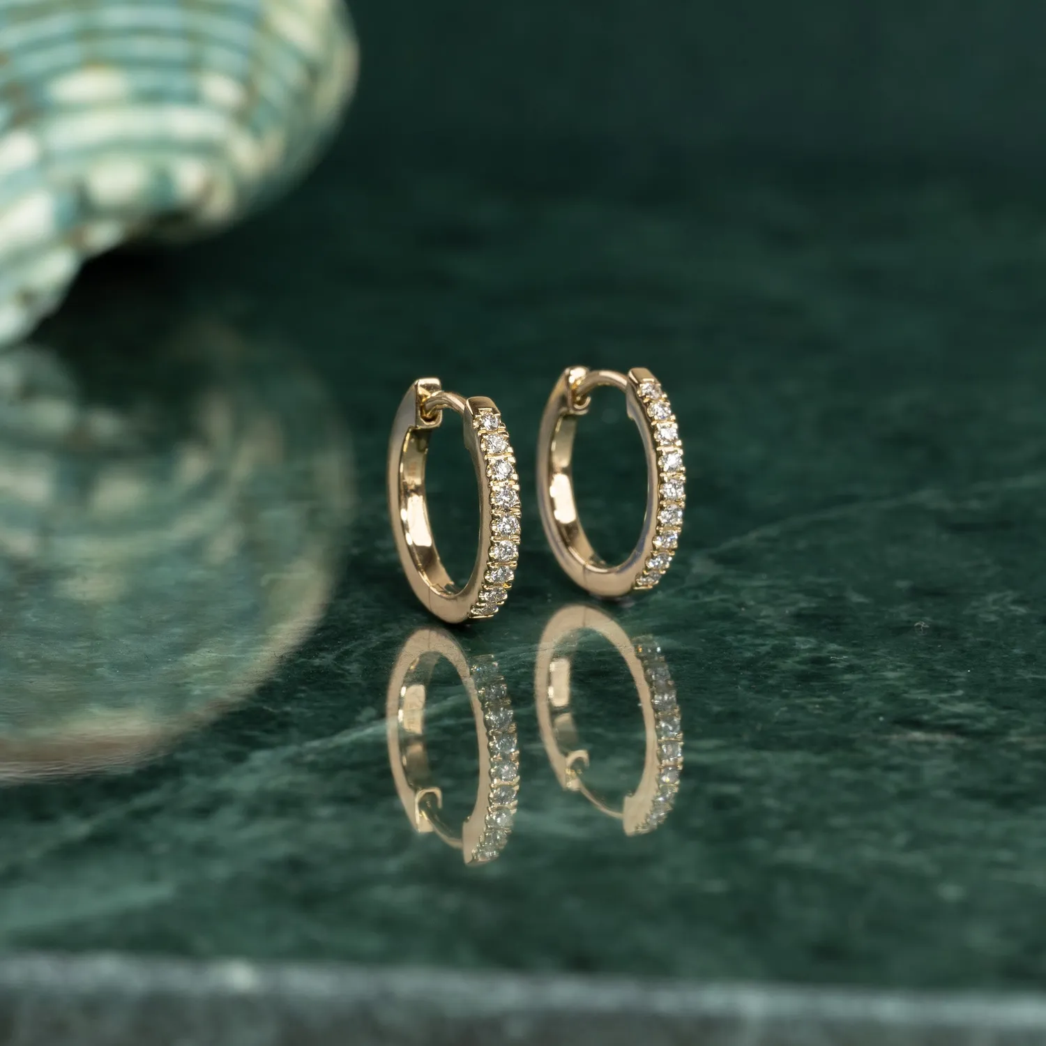 Sisi Copenhagen Classic Lab-Diamond creoler 14 kt diamanter