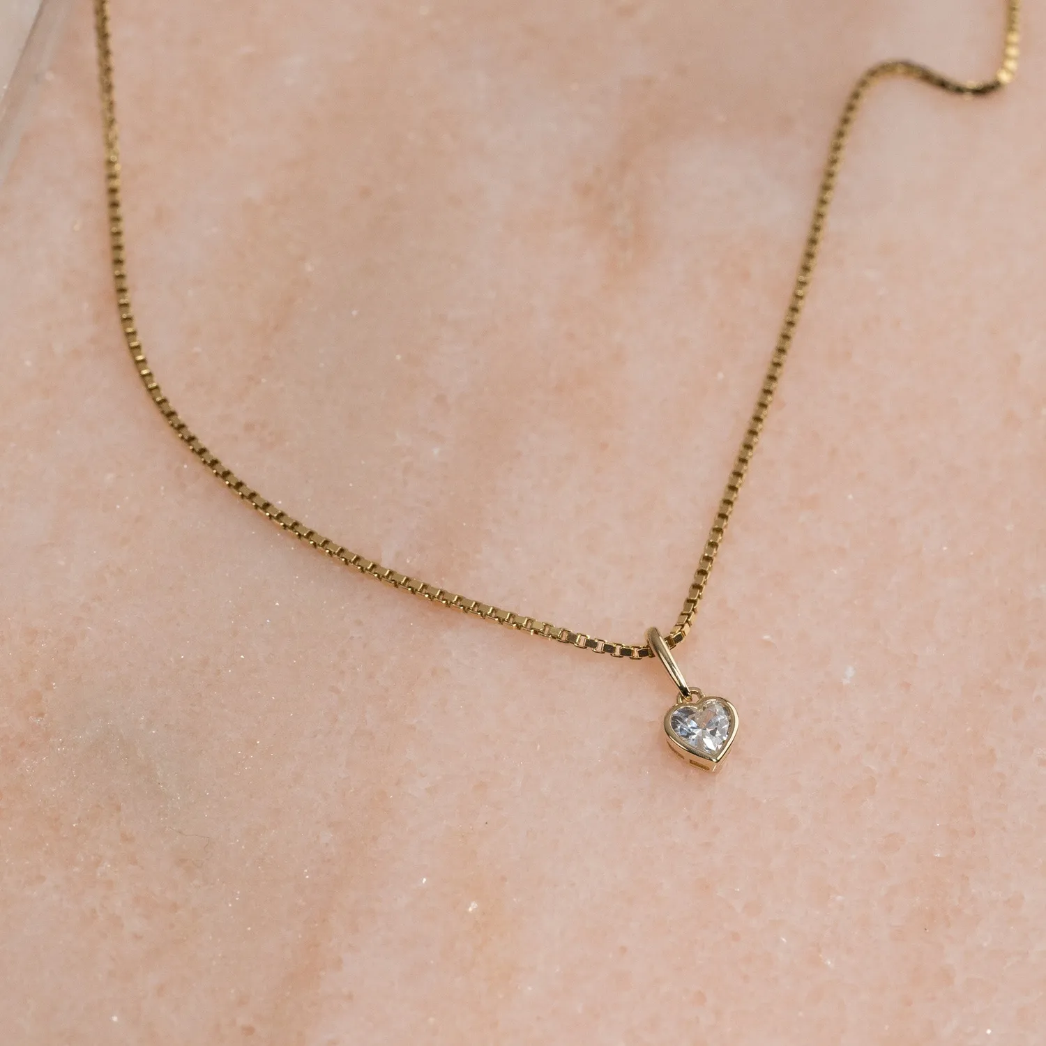 Sisi Copenhagen Crystal Heart vedhæng massivt 9 kt guld