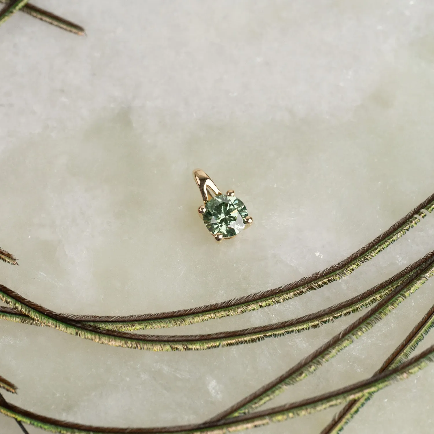 Sisi Copenhagen Prong Solitaire vedhæng ocean green 0,1ct 14kt
