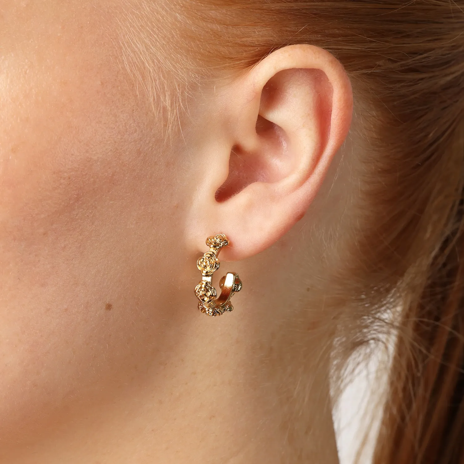 Timi of Sweden Gerda blomst ørestikker guld 21 mm