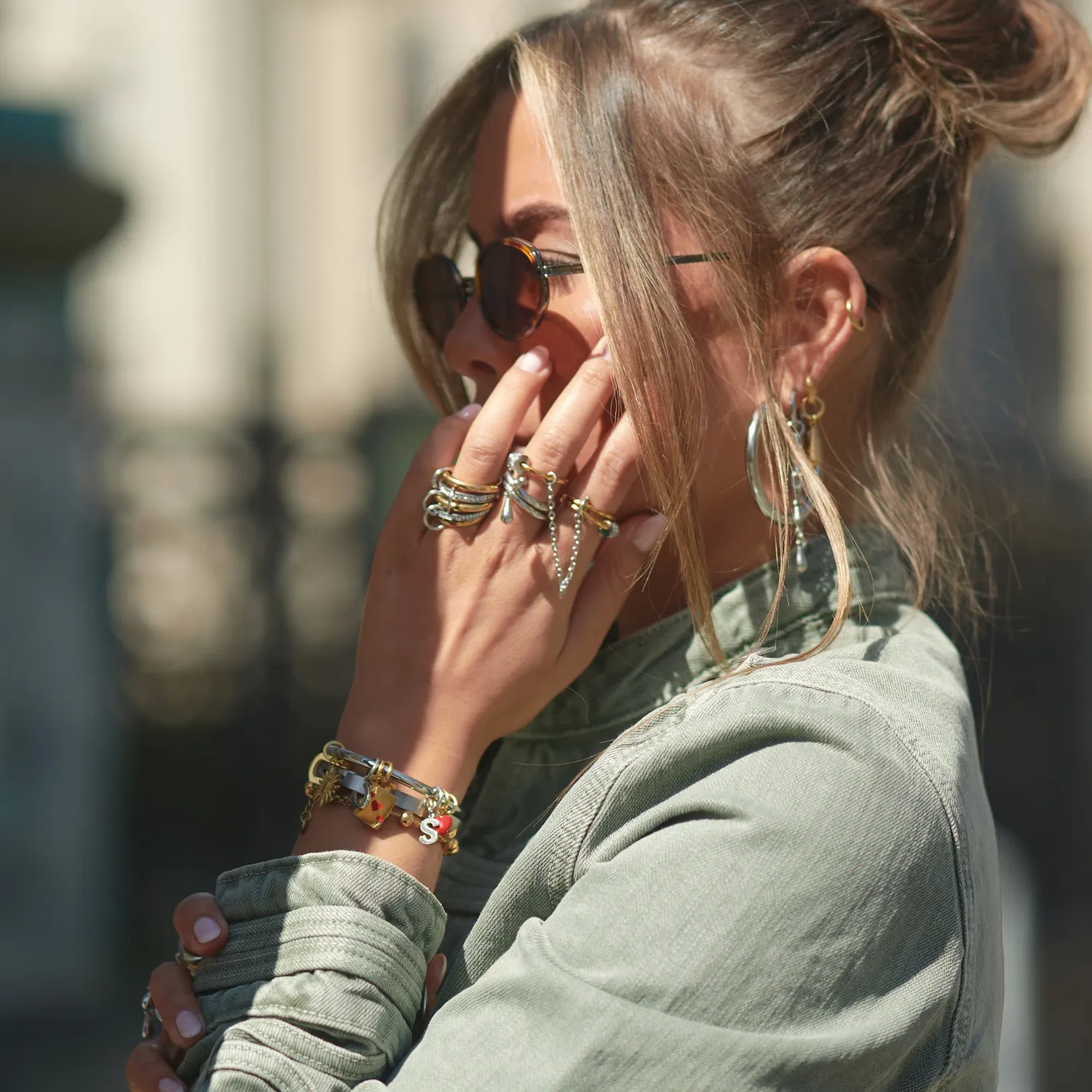 TIMI OF SWEDEN Inez Trippel statement-ring rustfrit stål