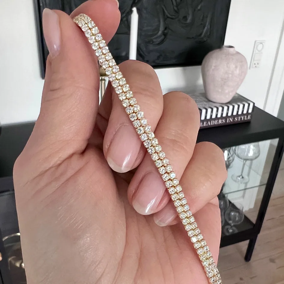 Bykjaergaard Curve tennis armbånd forgyldt zirkonia
