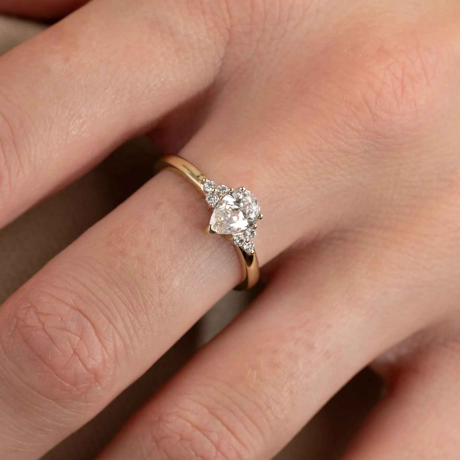 Sisi Copenhagen Triad Pear-Cut ring guld 0,65 ct lab