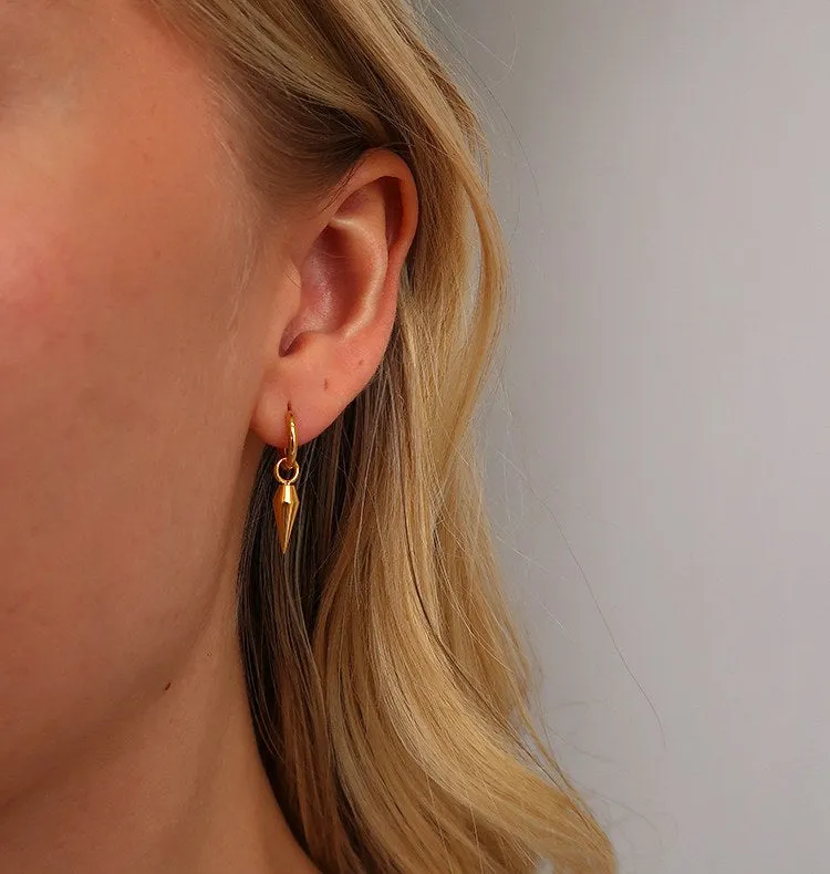 Wos Siri mini single øreringe guld 2,7 cm