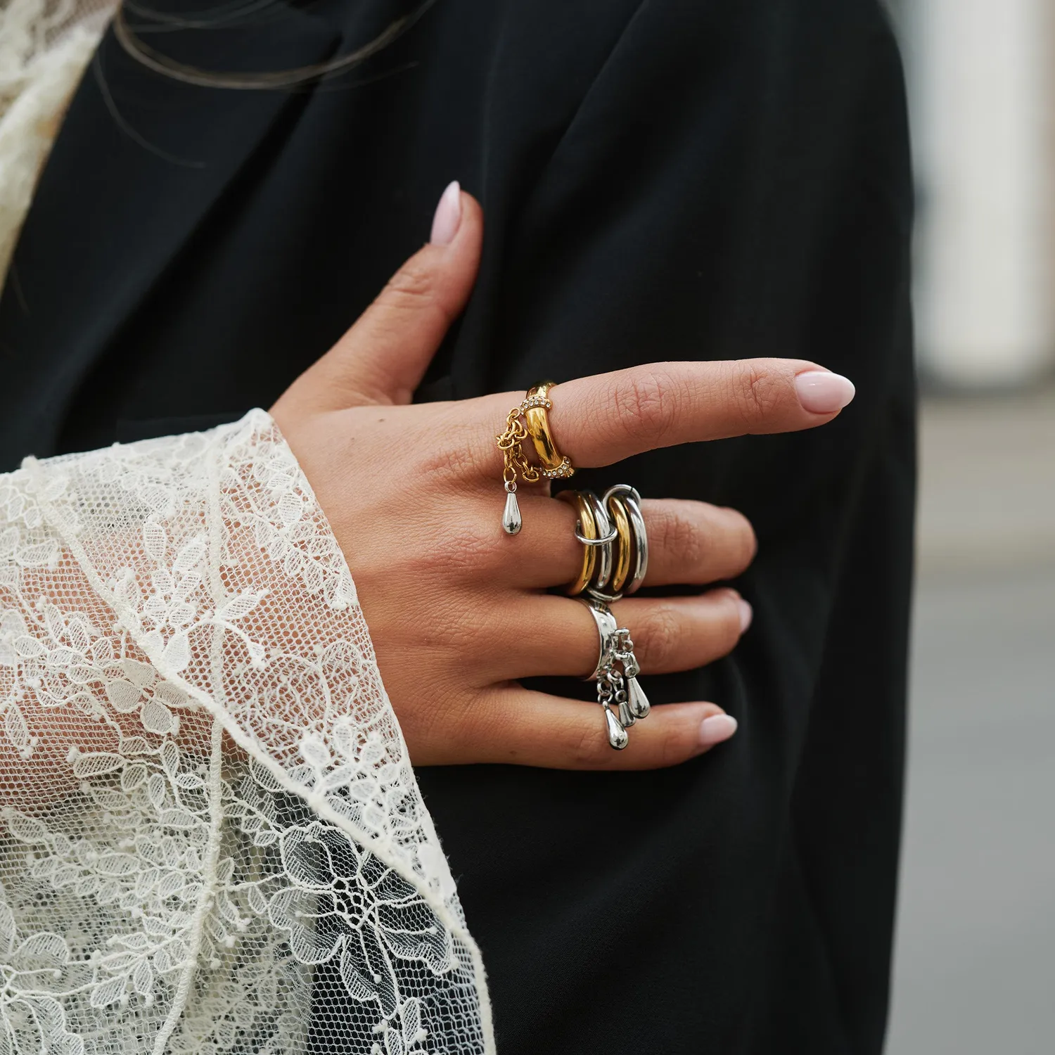 TIMI OF SWEDEN Bliss drop ring sølv