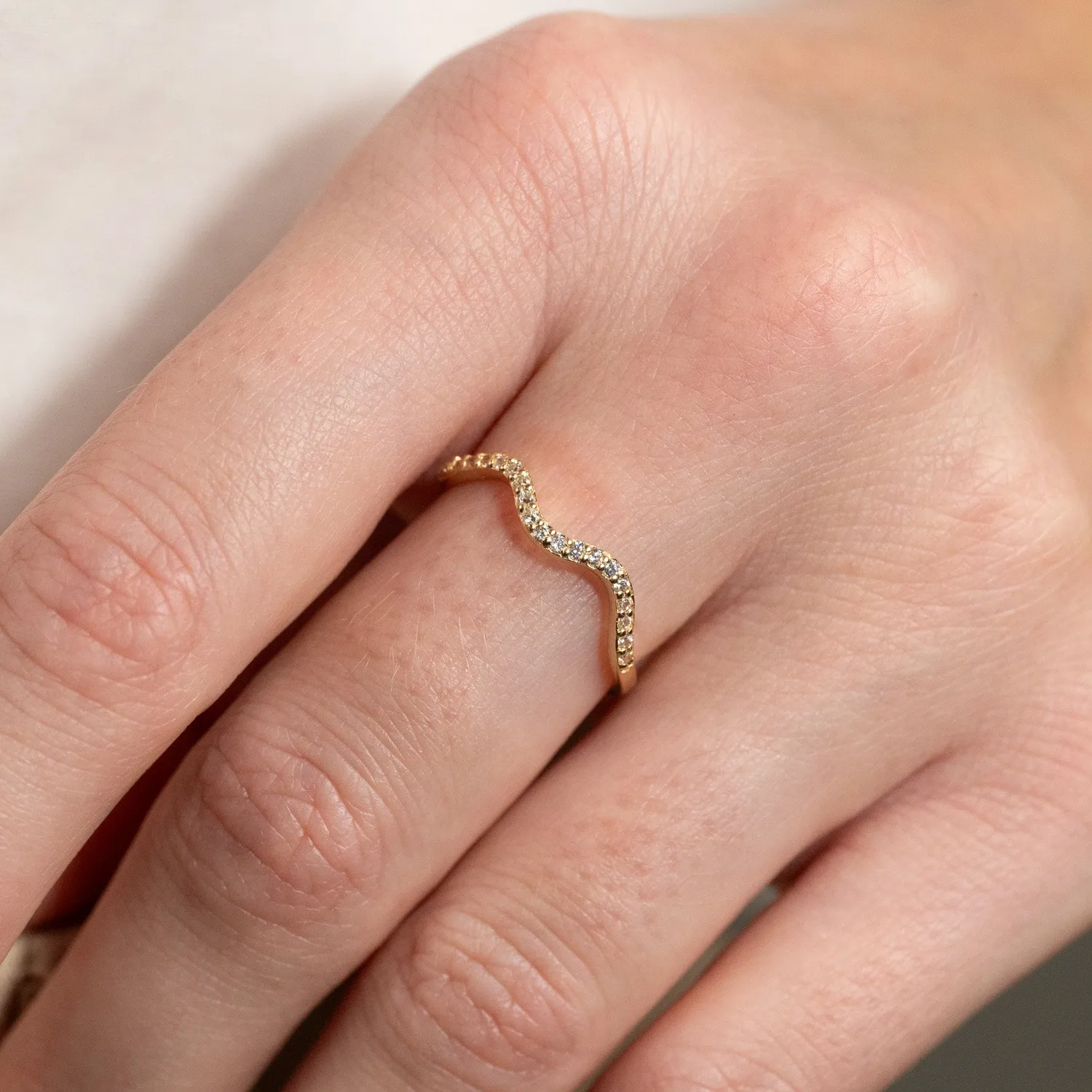 Sisi Copenhagen Gia Crystal guldring 9 kt zirkon