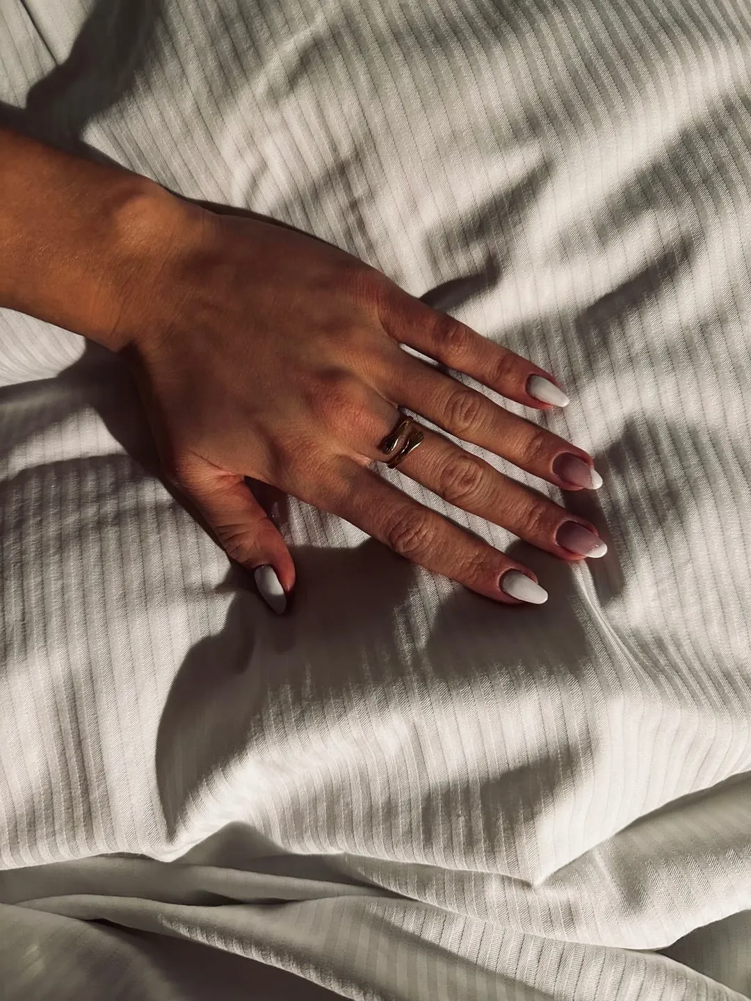 Timi of Sweden Kara Hug Me ring justerbar guld