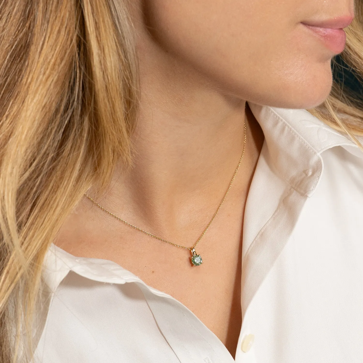 Sisi Copenhagen Prong Solitaire vedhæng 0,75 ct grøn guld
