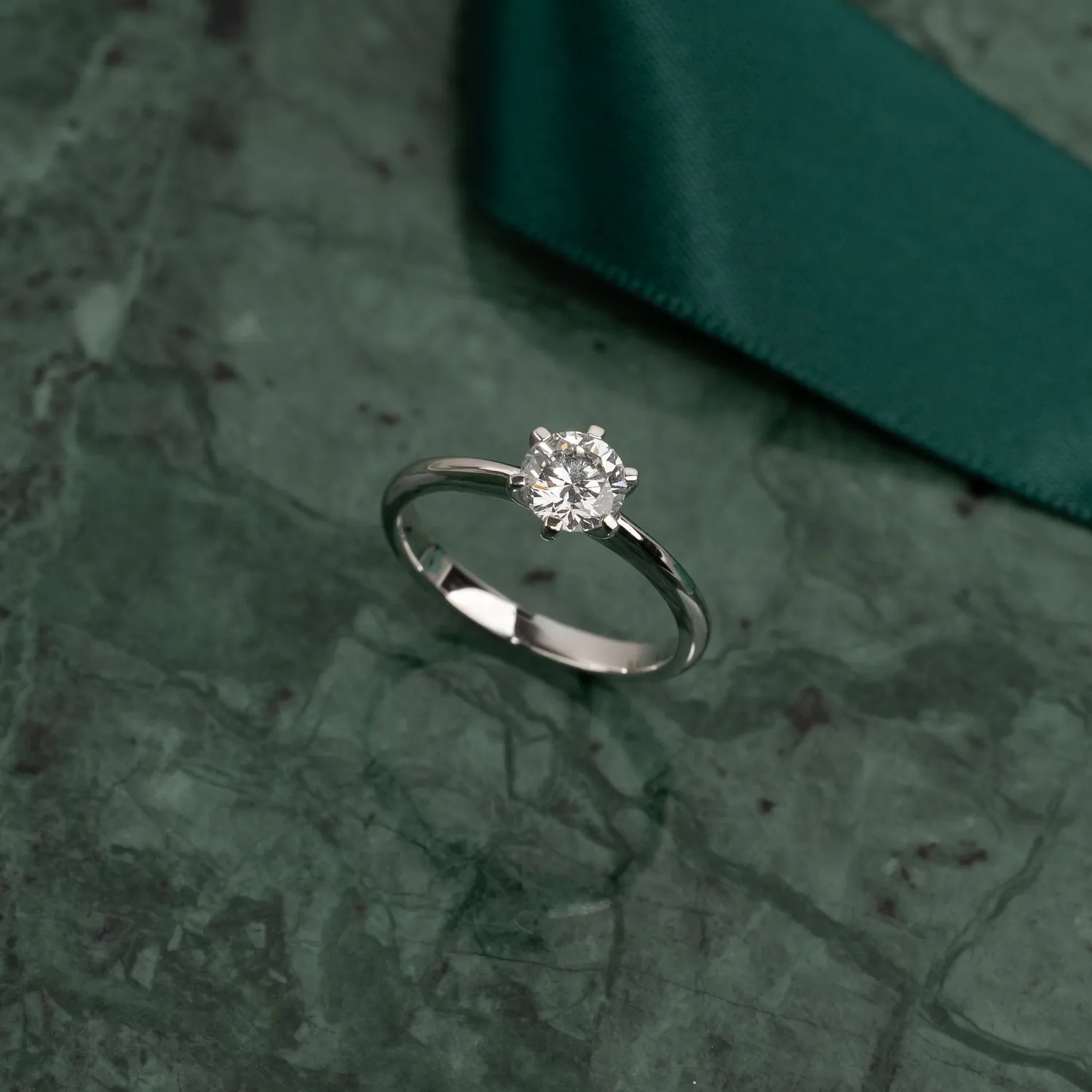 Sisi Copenhagen Classic Solitaire diamantring guld 0,5 ct