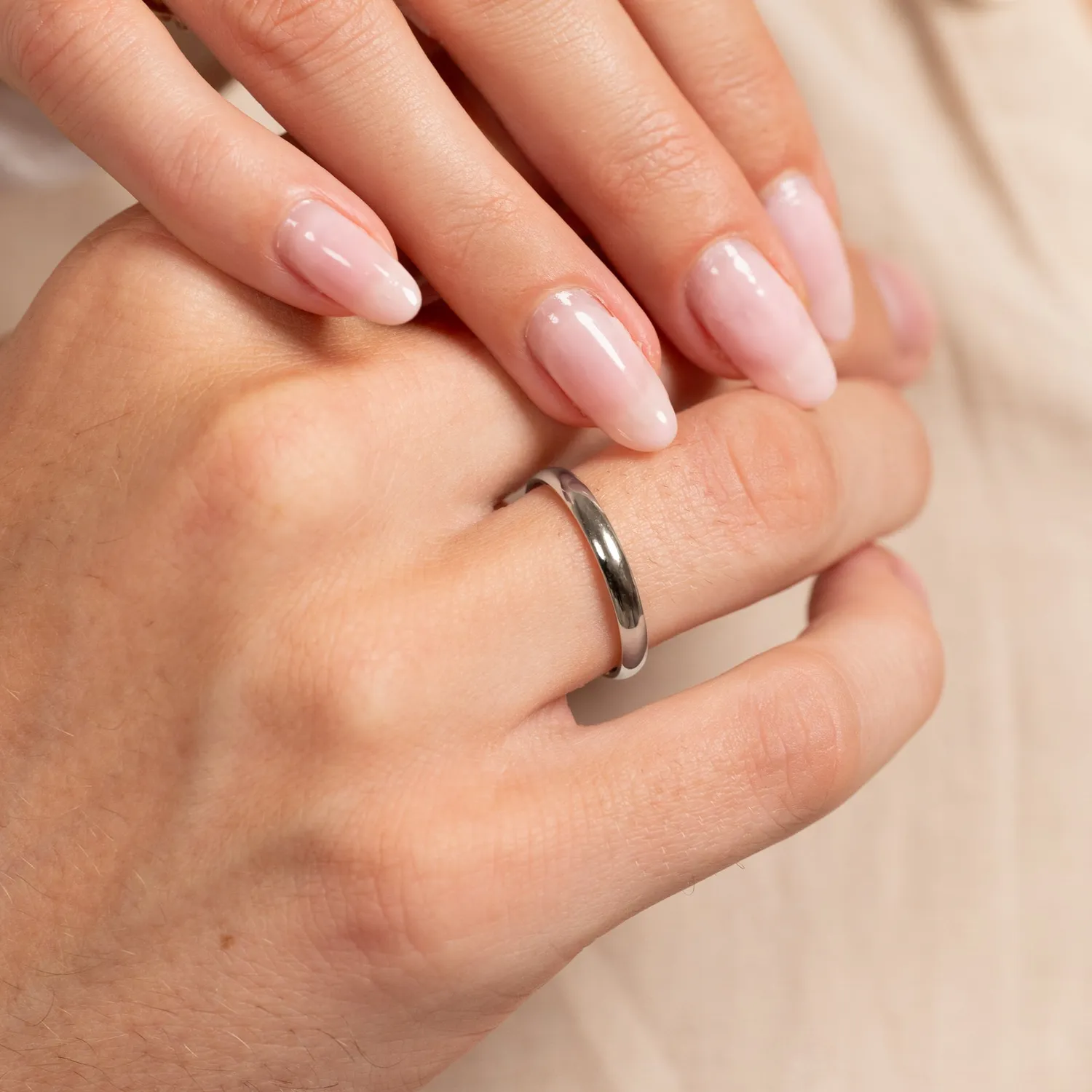 Sisi Copenhagen Oval Court ring hvidguld 3 mm 14 kt