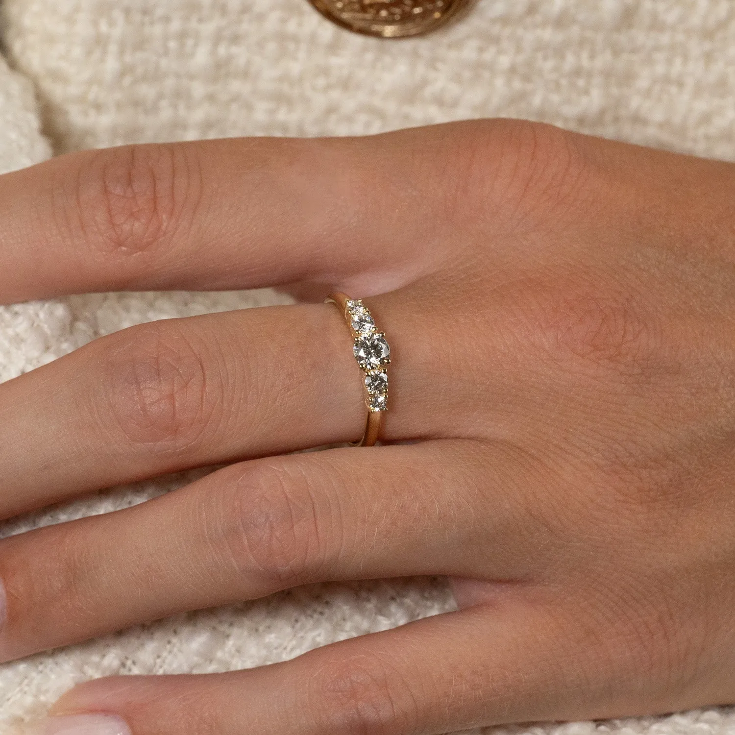 Sisi Copenhagen Five-Stone Trellis diamantring 0,5 ct guld