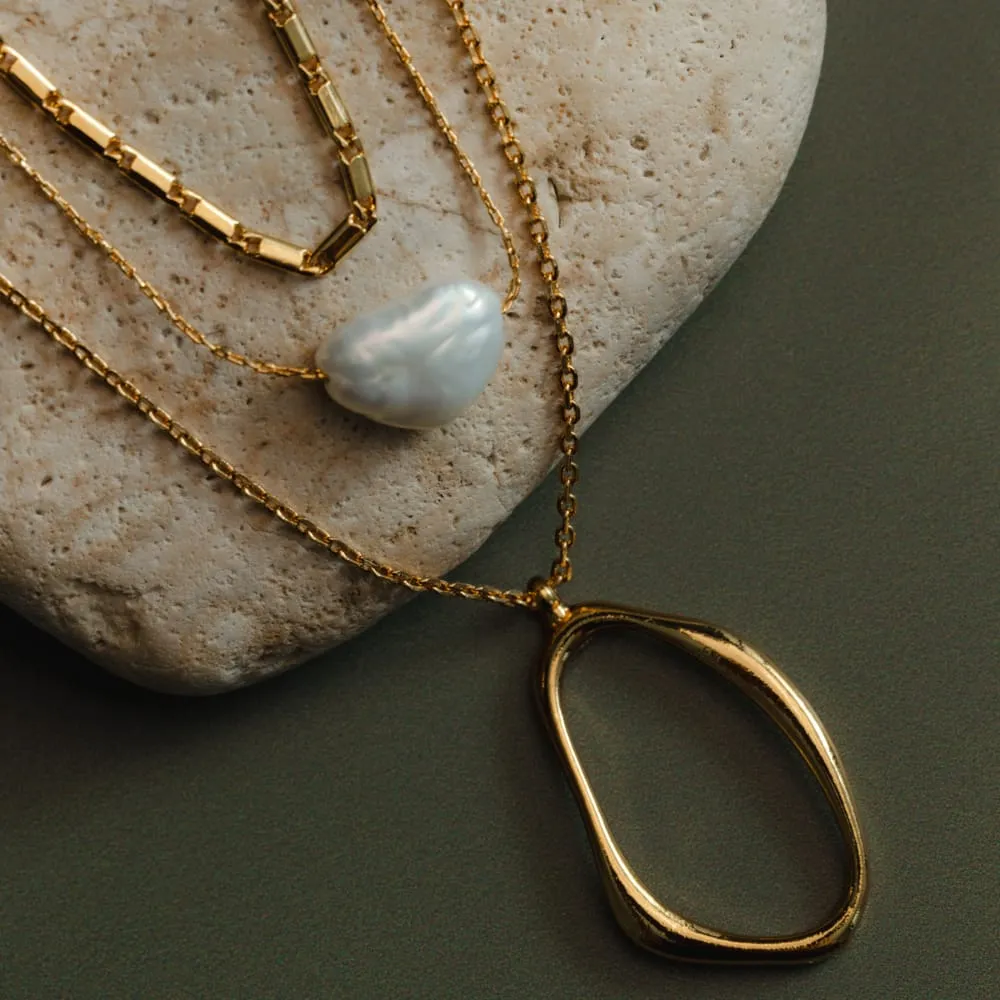 Orelia Organic Oval Pearl 3-rækket halskæde
