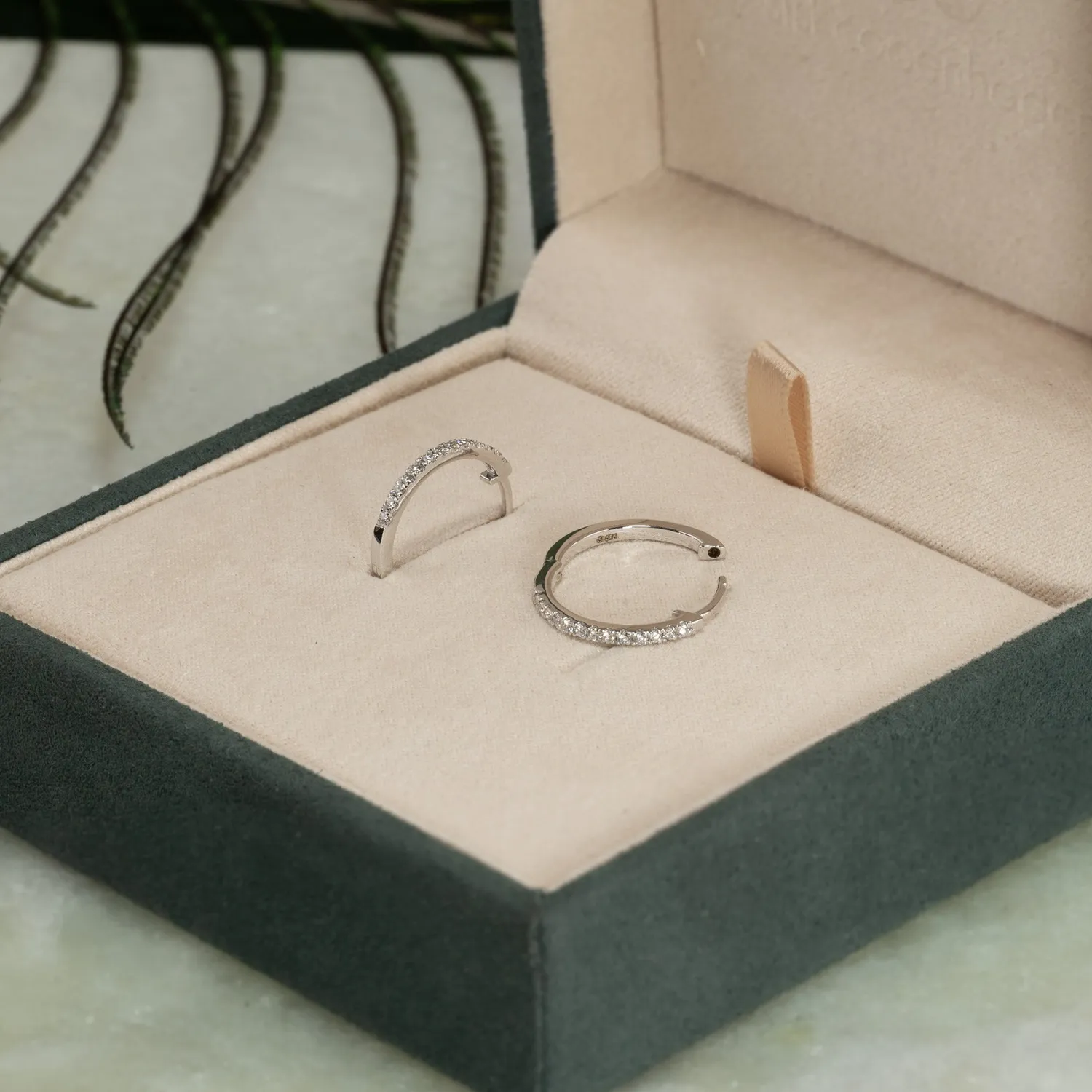 Sisi Copenhagen Classic Lab-Diamond Creol 0,2ct øreringe hvidguld
