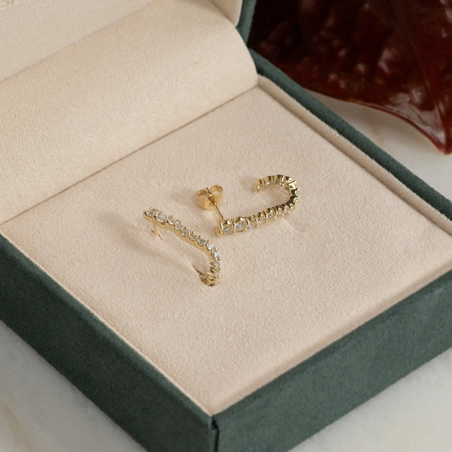 Sisi Copenhagen Diamond creoler guld 14 kt 0,9 ct