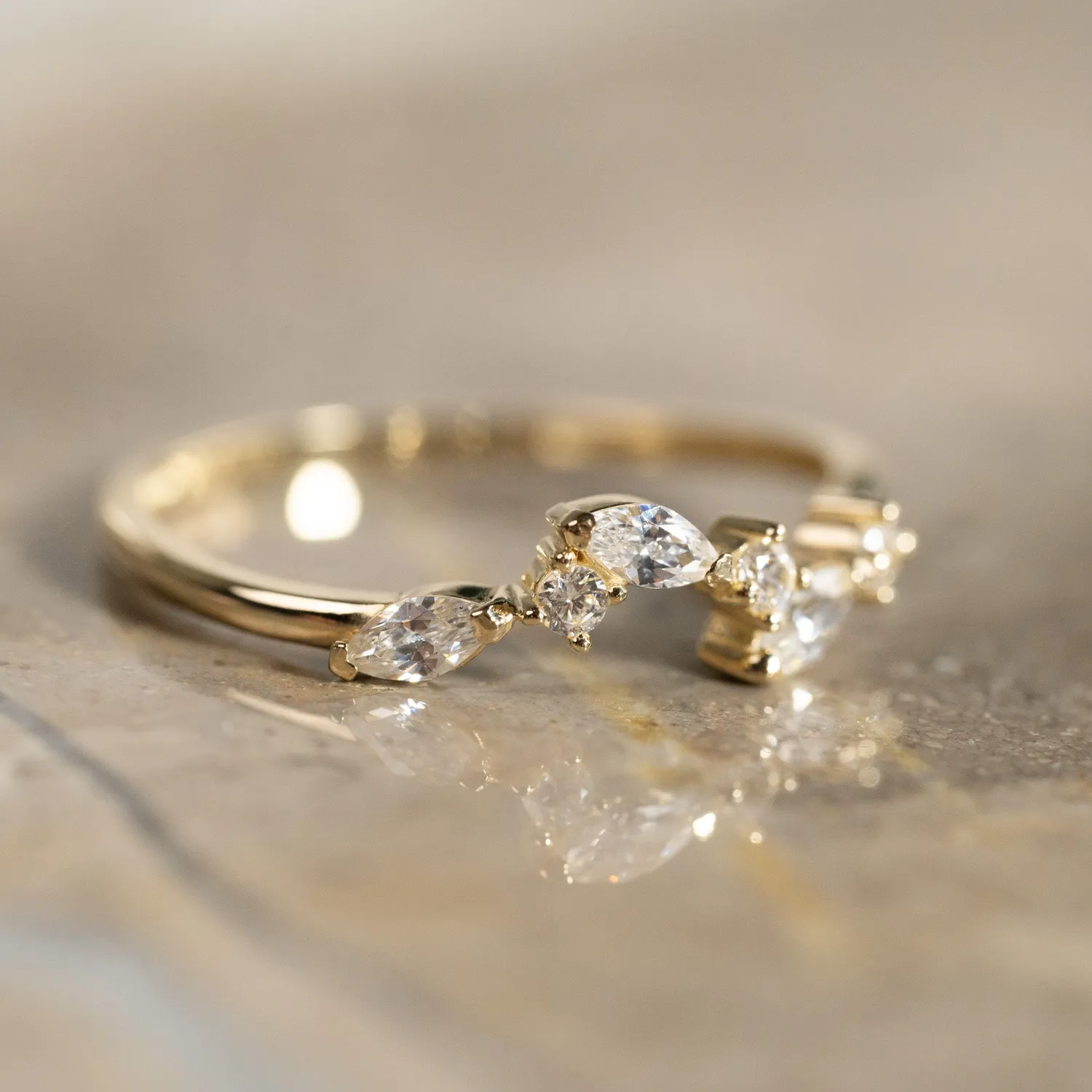 Sisi Copenhagen Catalina Crystal solid gold ring klar zirkon