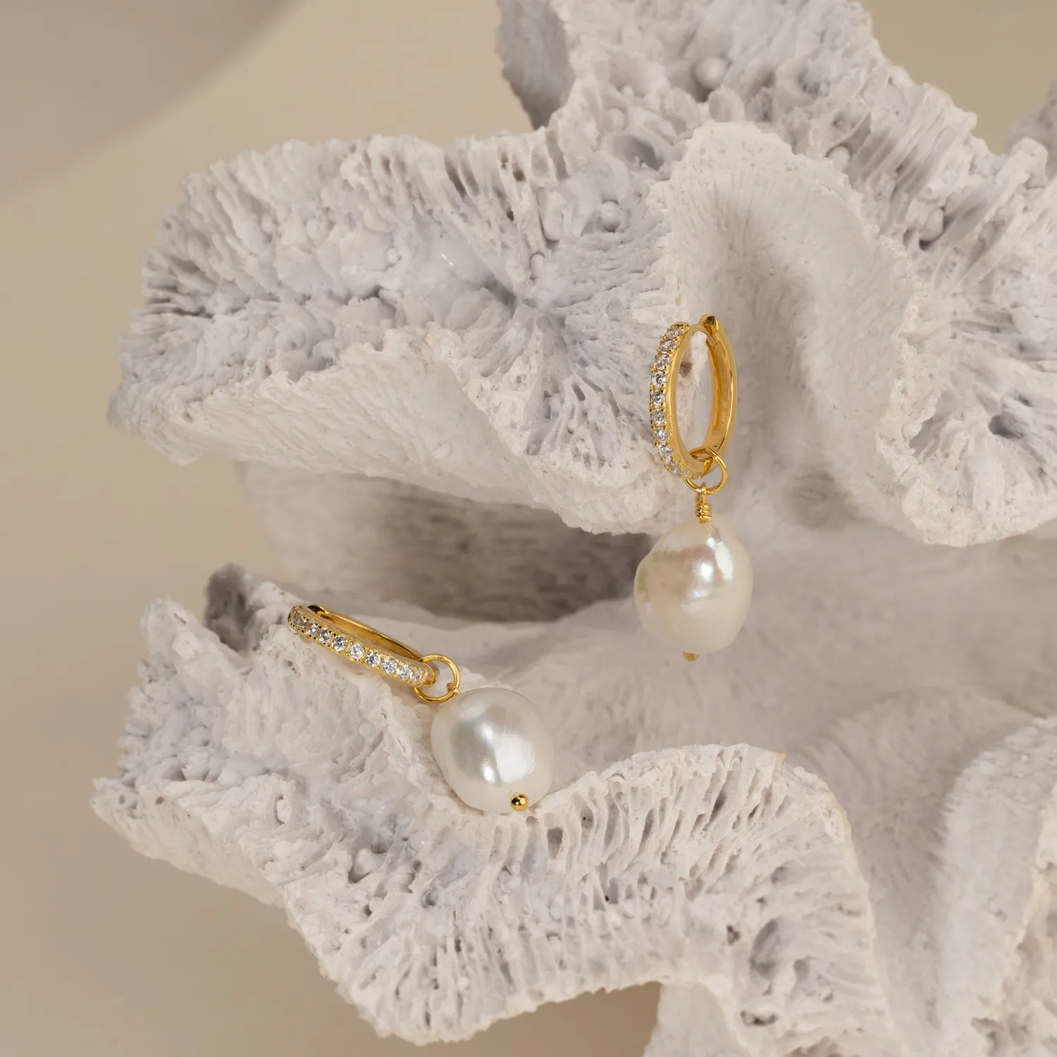 Sisi Copenhagen Noella Pearl creoler forgyldt perle zirkonia